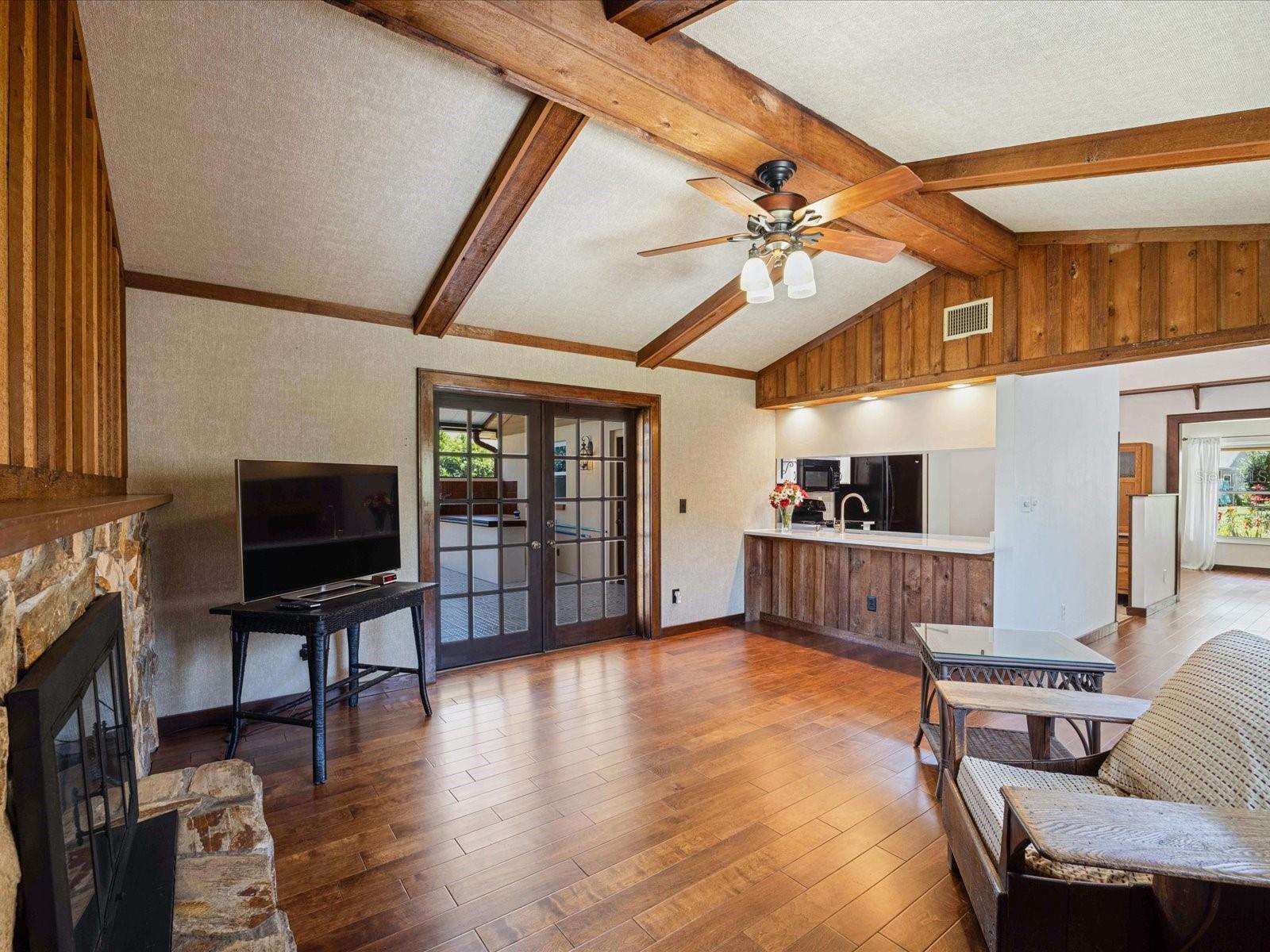 65 HARBOR WOODS CIR, SAFETY HARBOR, FL, 34695