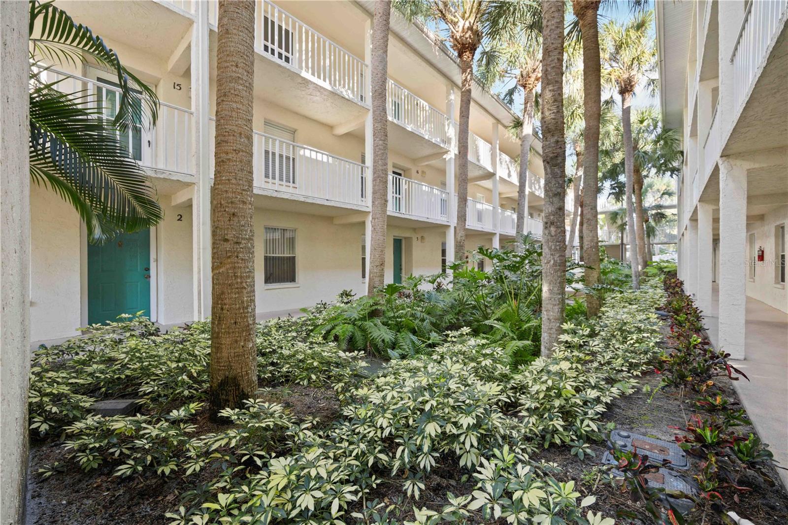 7294 CLOISTER DR #27, SARASOTA, FL, 34231