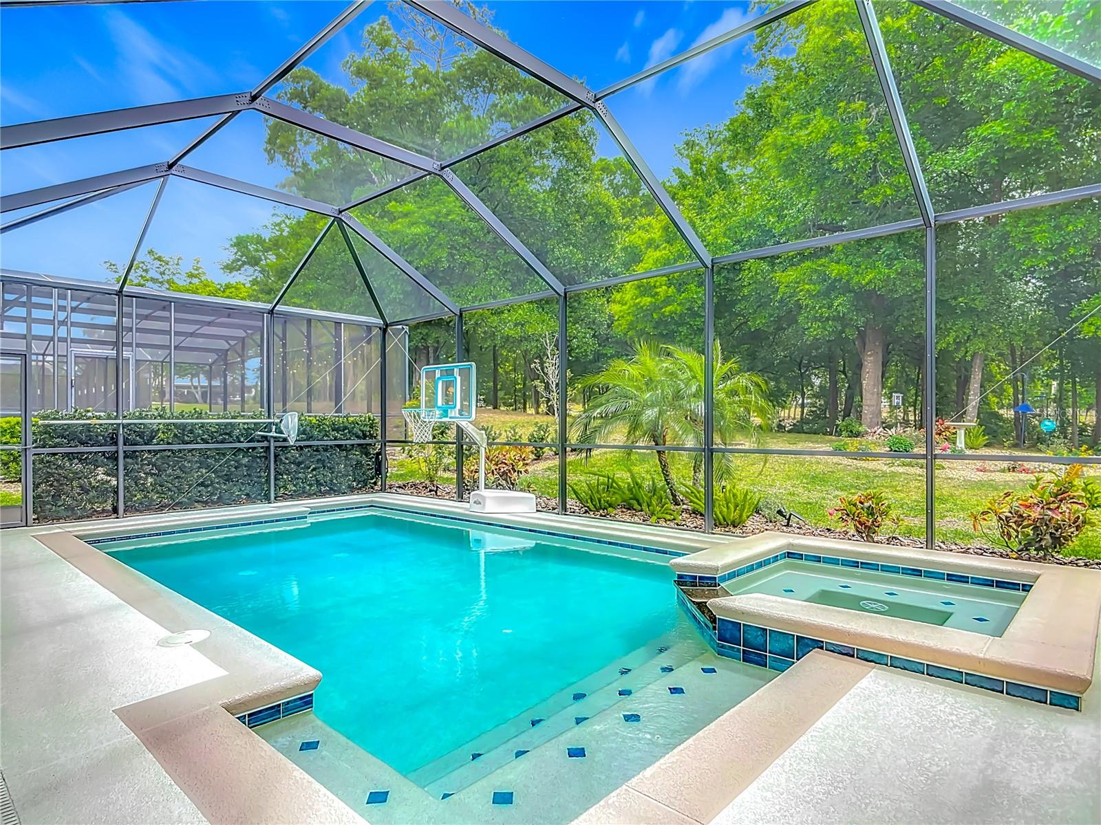425 WEDGEWORTH LN, DELAND, FL, 32724