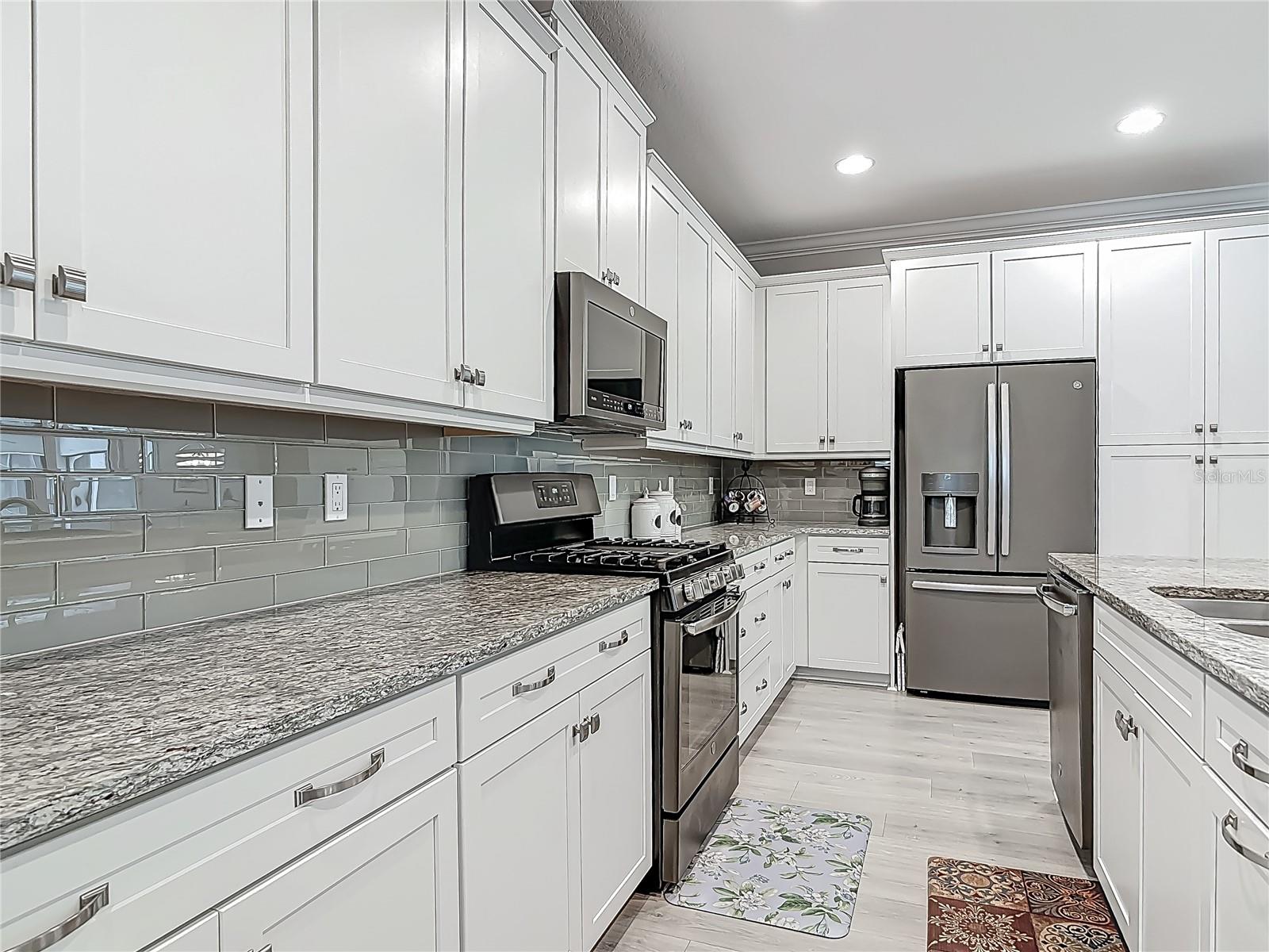 425 WEDGEWORTH LN, DELAND, FL, 32724