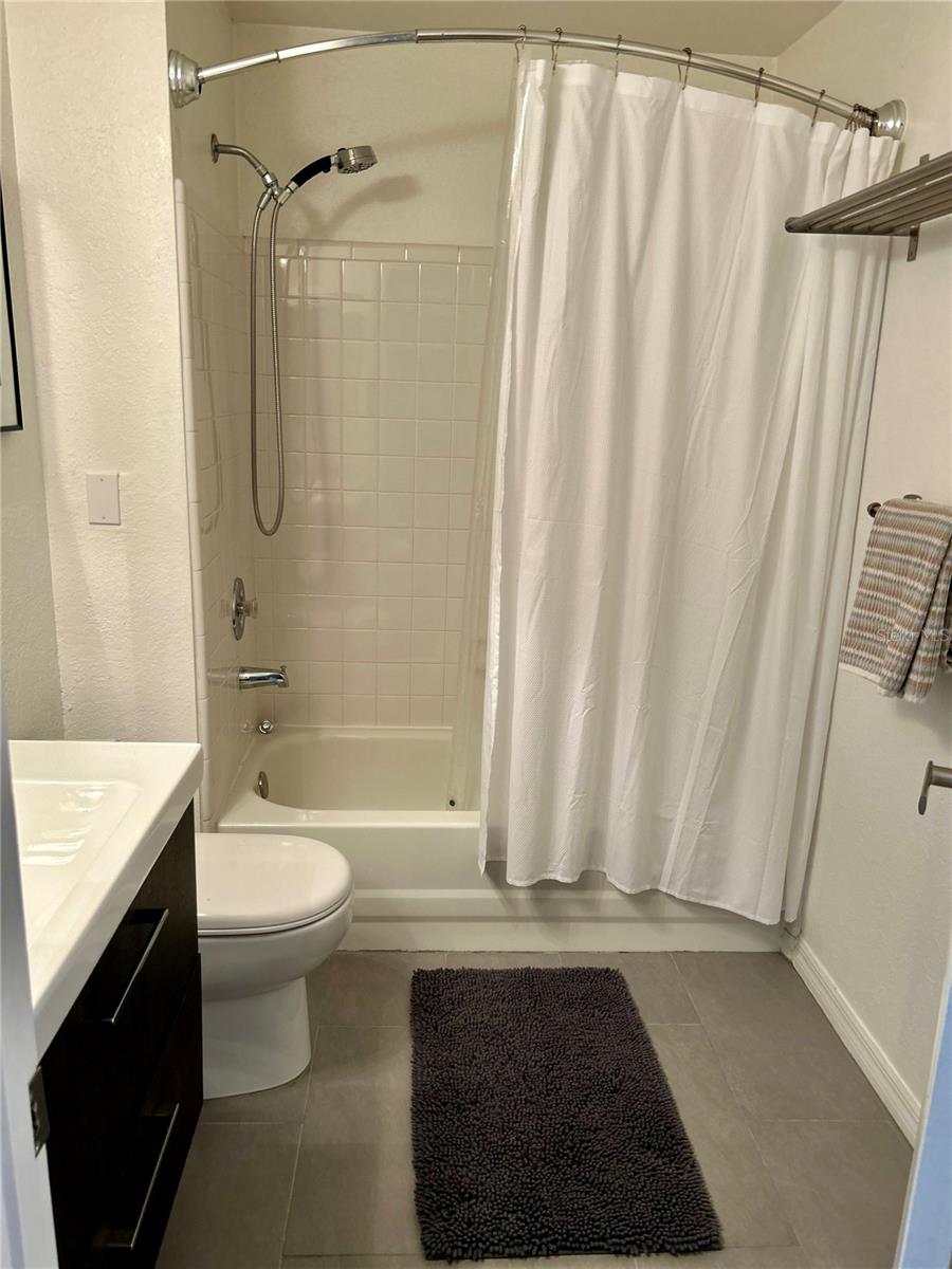 905 NORMANDY TRACE RD, TAMPA, FL, 33602