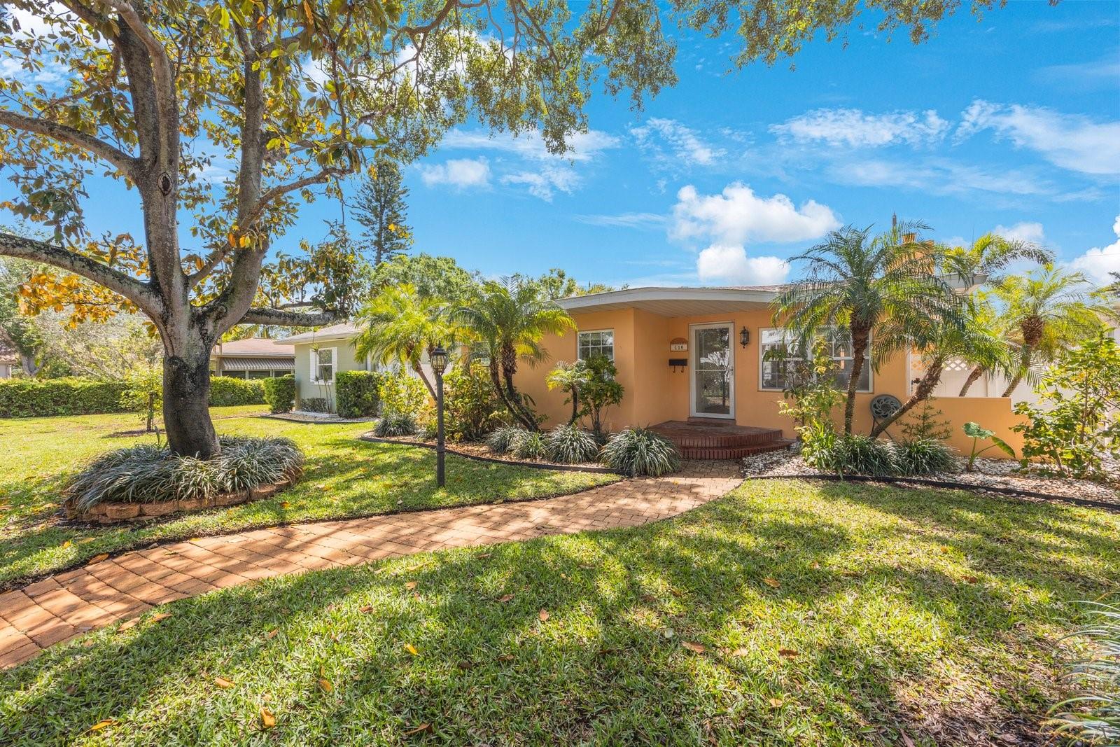 110 27TH AVE NE, ST PETERSBURG, FL, 33704