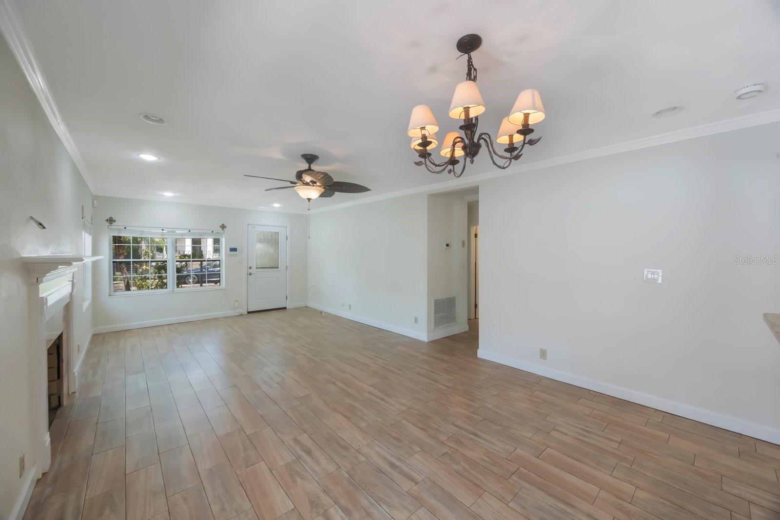 110 27TH AVE NE, ST PETERSBURG, FL, 33704