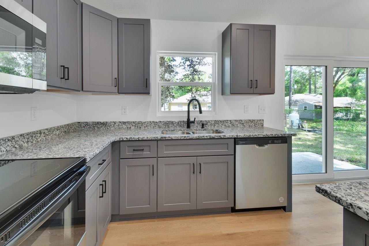 1450 BENHAM AVE, ORANGE CITY, FL, 32763