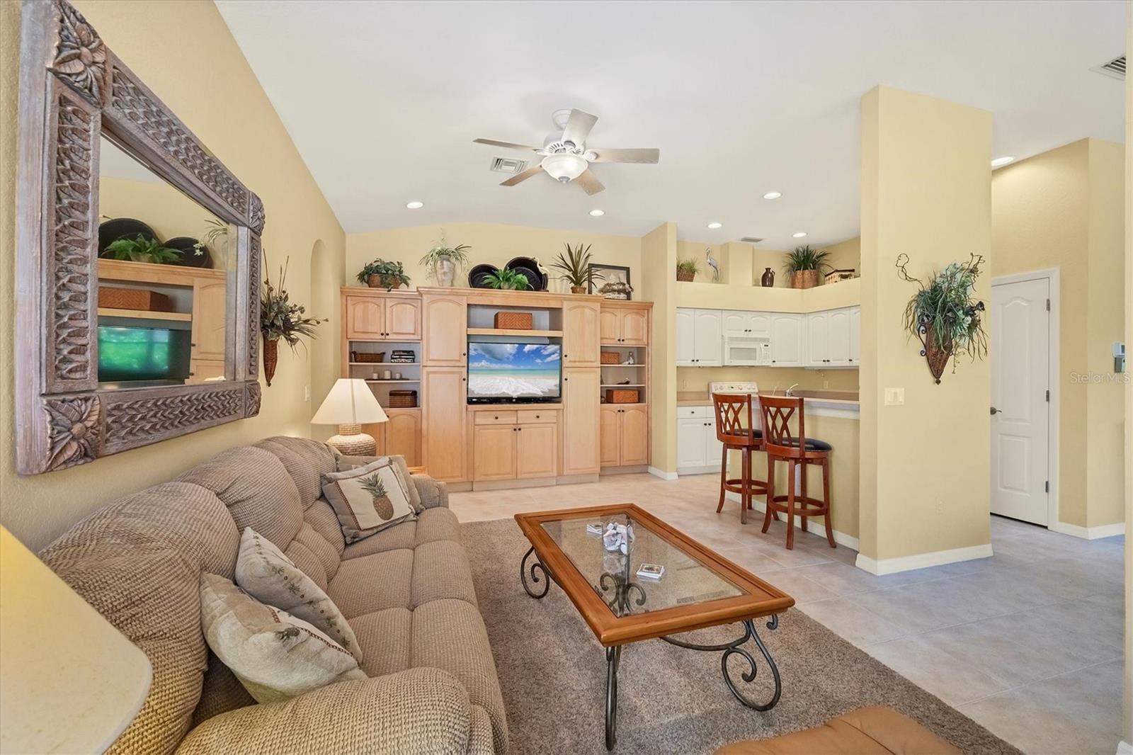 121 AUBURN WOODS CIR, VENICE, FL, 34292