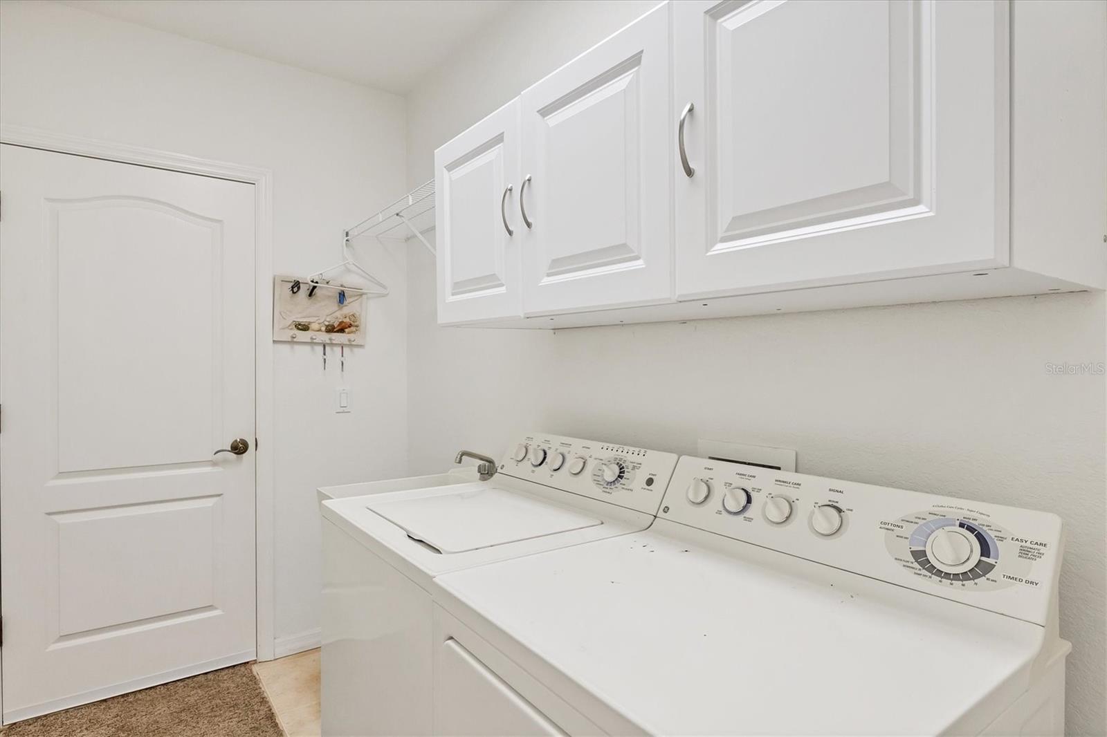 121 AUBURN WOODS CIR, VENICE, FL, 34292