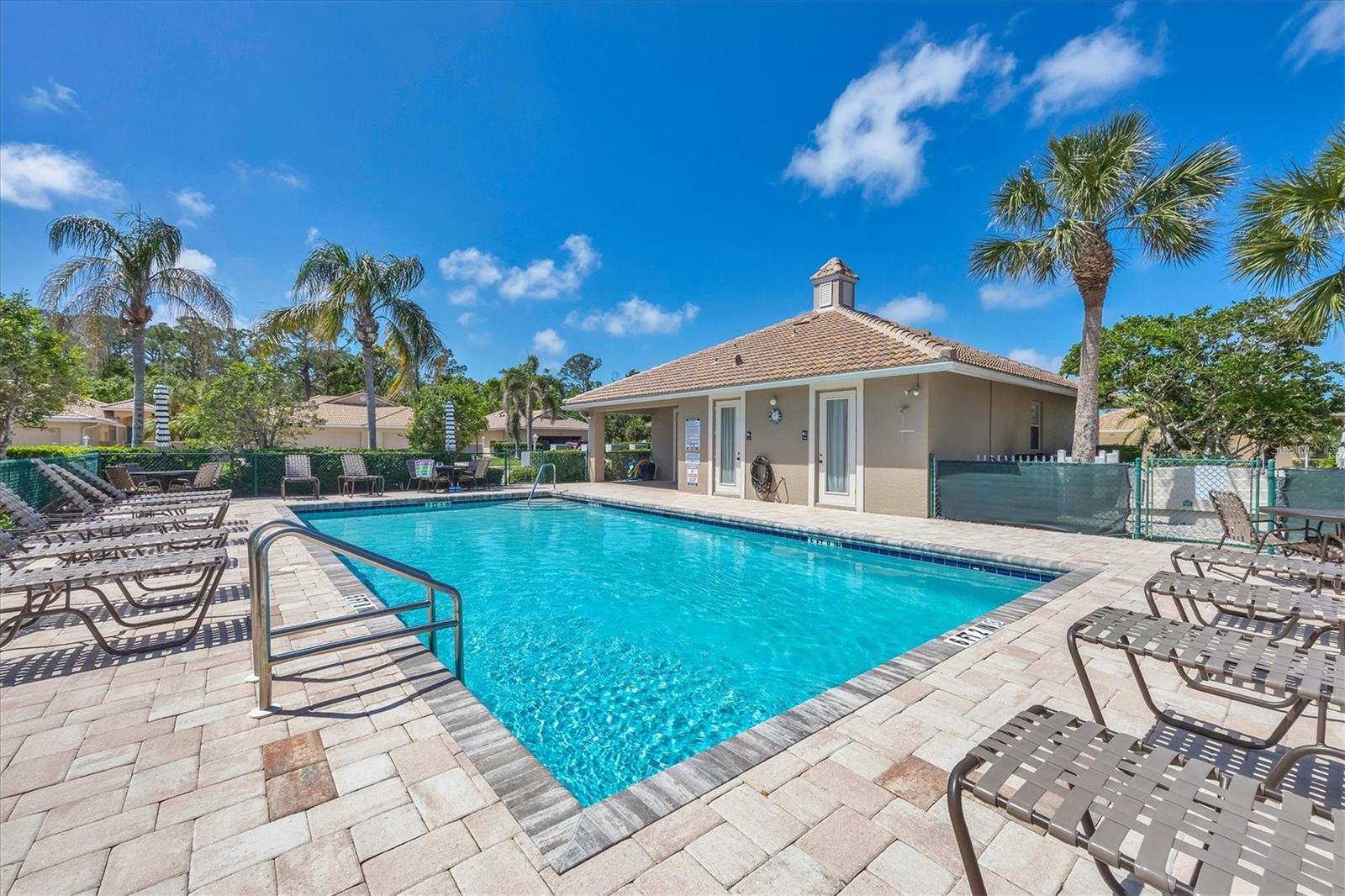 121 AUBURN WOODS CIR, VENICE, FL, 34292
