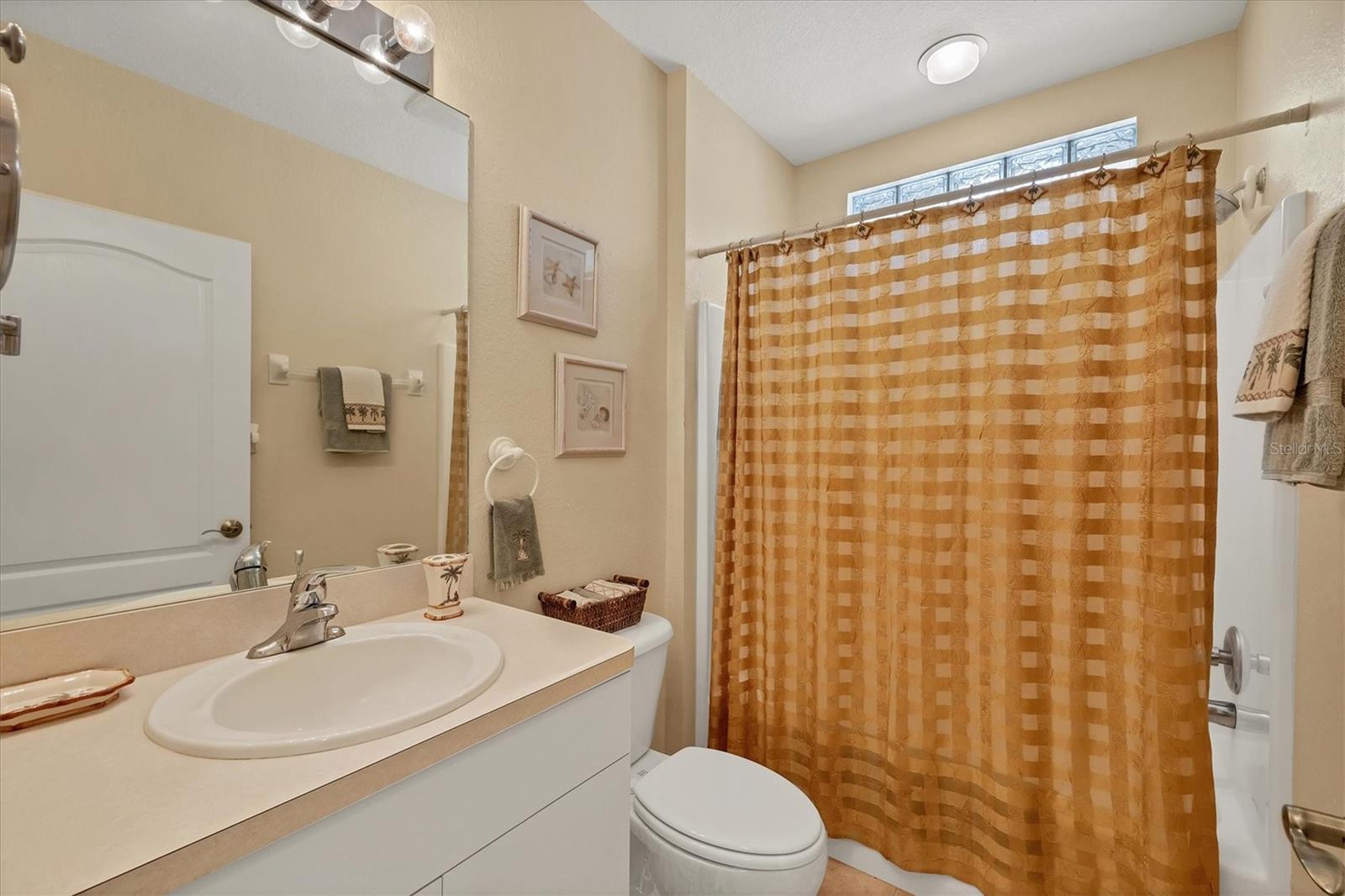 121 AUBURN WOODS CIR, VENICE, FL, 34292