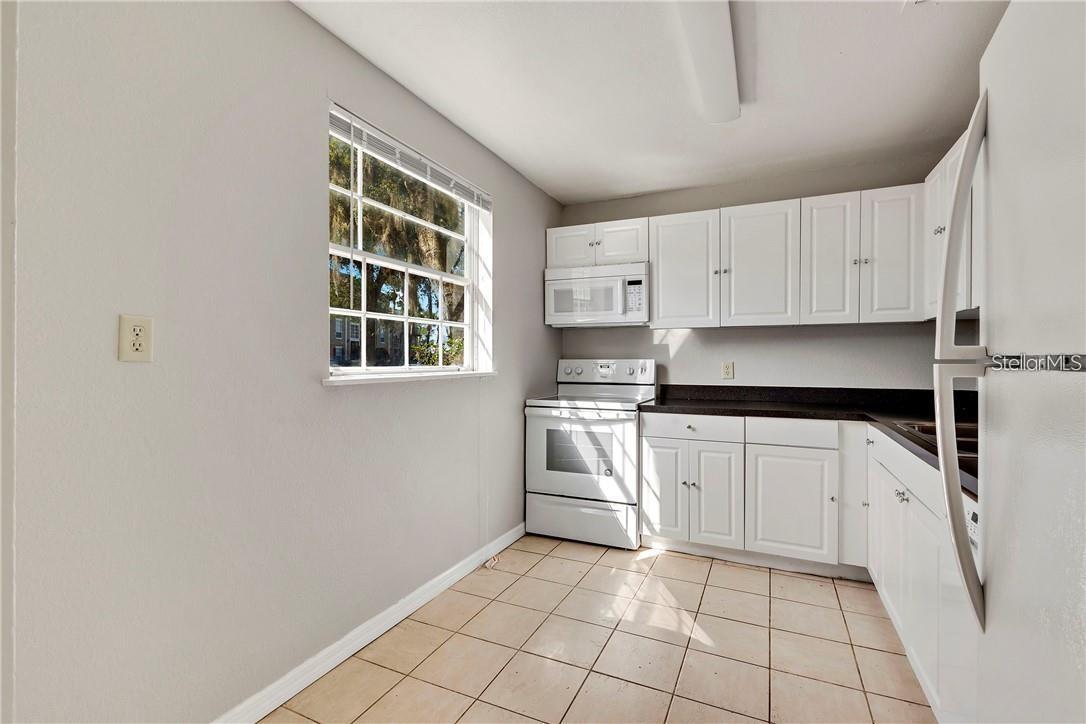 4051 DIJON DR #4051J, ORLANDO, FL, 32808