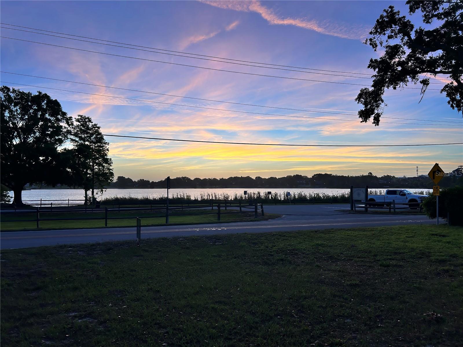 612 W LAKE SUMMIT DR, WINTER HAVEN, FL, 33884