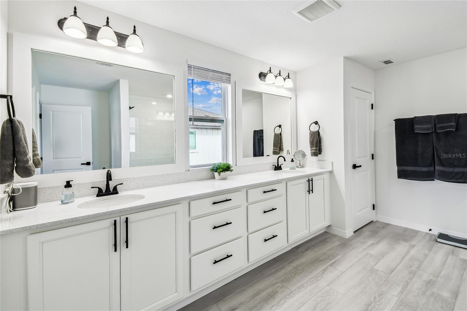 2350 GOLD DUST DR, MINNEOLA, FL, 34715