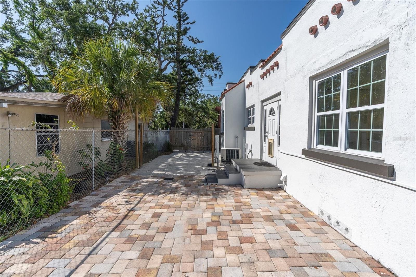 1511 22ND AVE S, ST PETERSBURG, FL, 33705