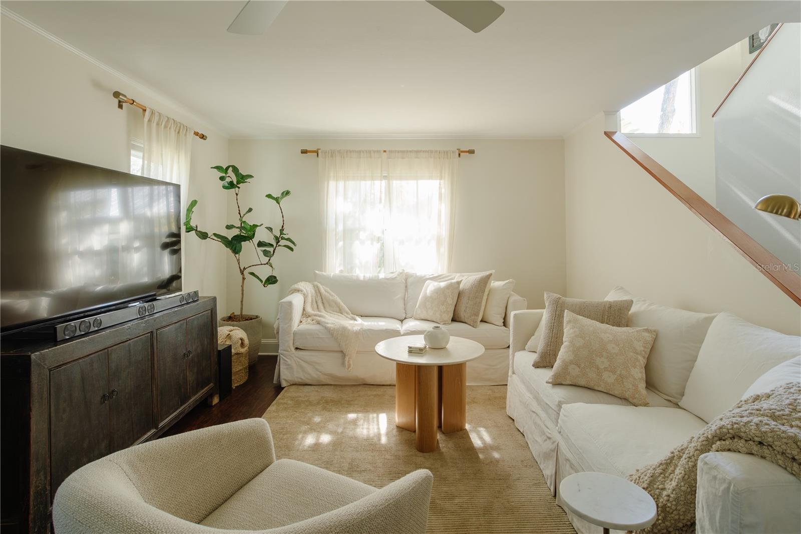 2337 IXORA AVE, SARASOTA, FL, 34234