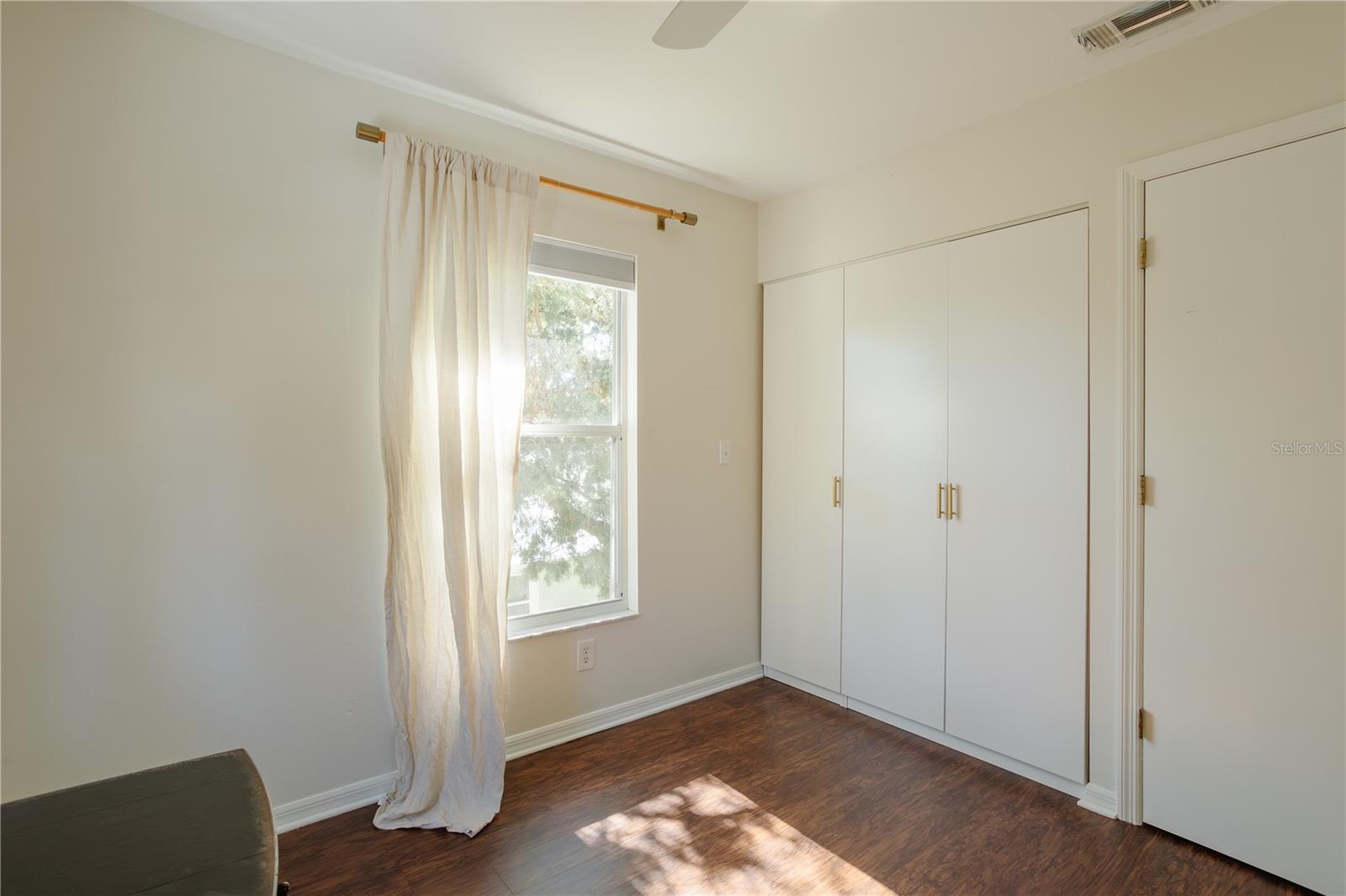 2337 IXORA AVE, SARASOTA, FL, 34234