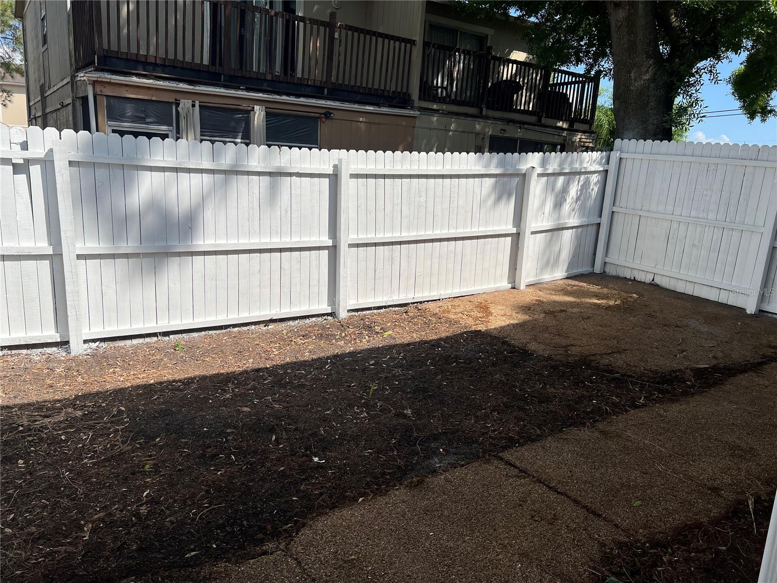 152 DOUGLAS RD W #B, OLDSMAR, FL, 34677