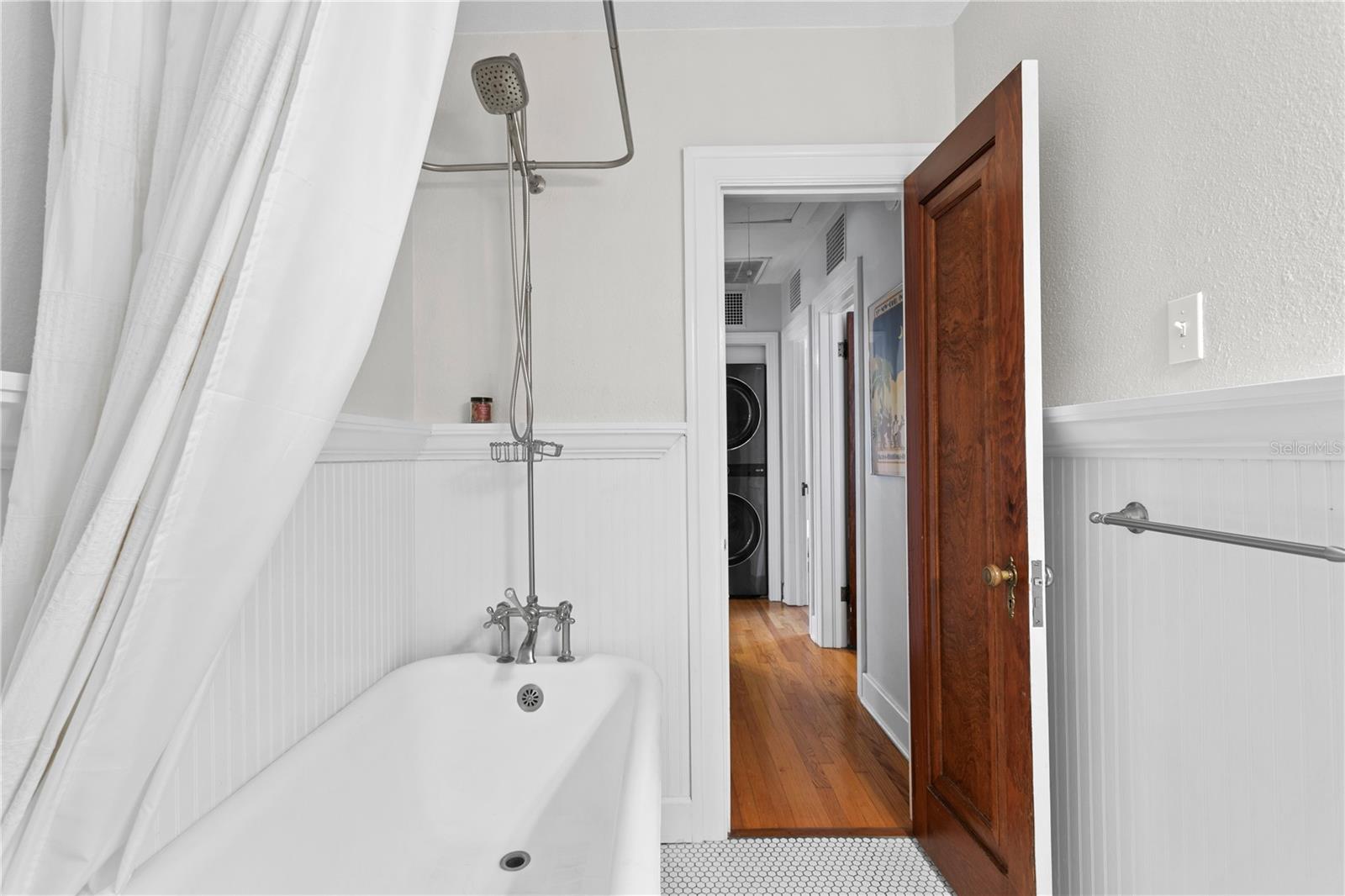 1101 11TH ST N, ST PETERSBURG, FL, 33705