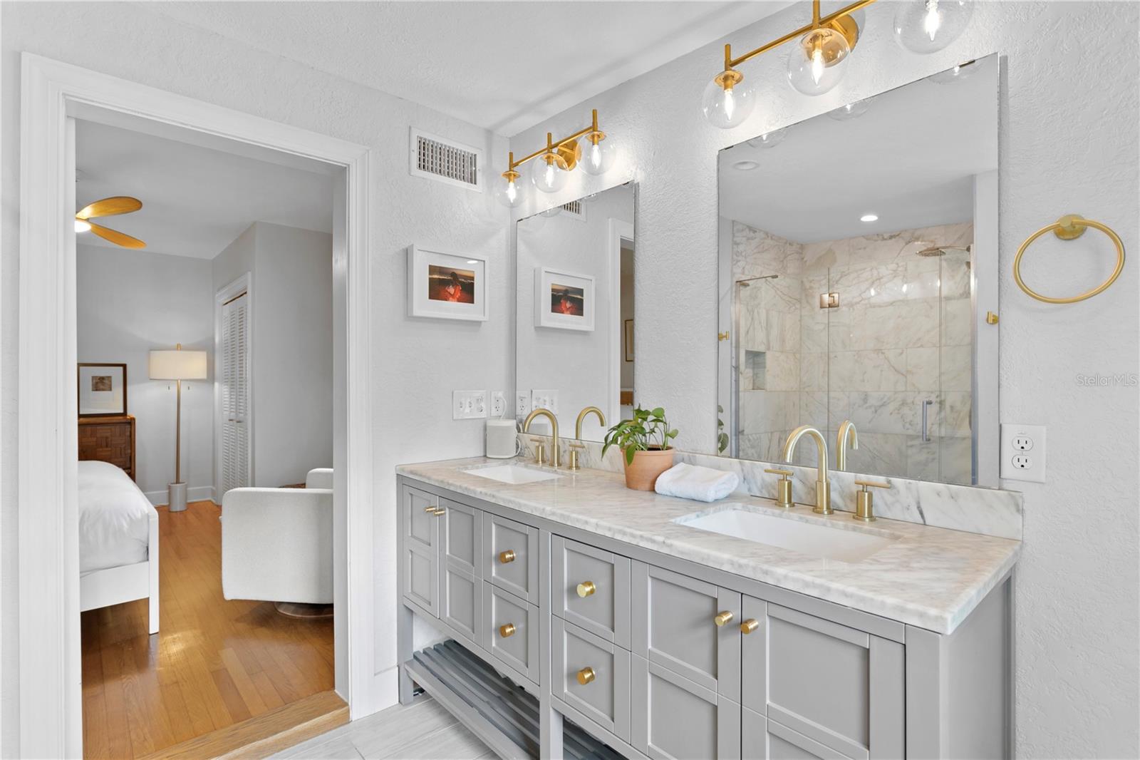 1101 11TH ST N, ST PETERSBURG, FL, 33705