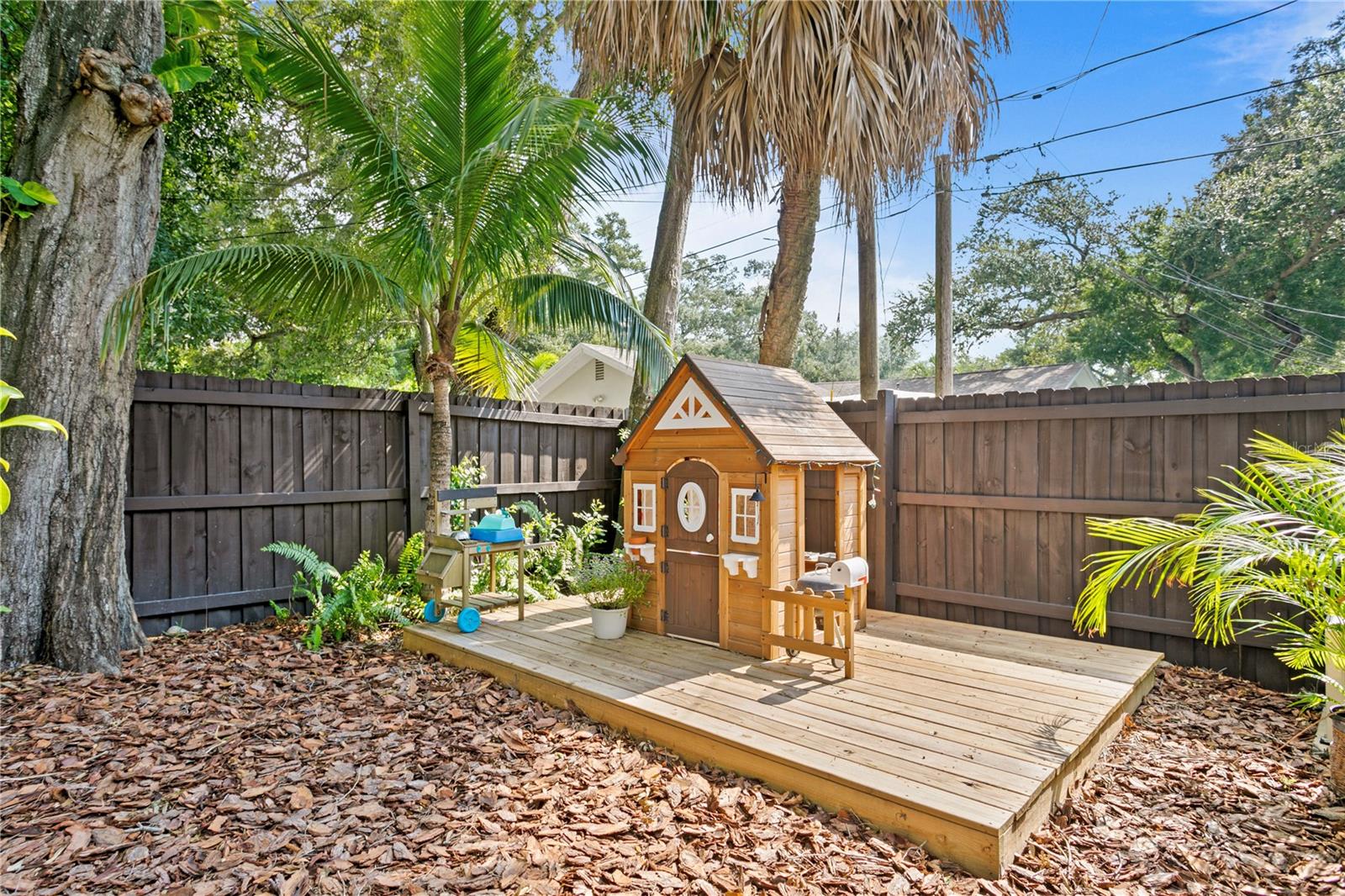 1101 11TH ST N, ST PETERSBURG, FL, 33705