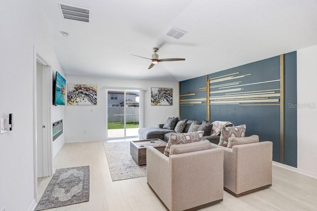9617 BRANCHING SHIP TRCE, WESLEY CHAPEL, FL, 33545