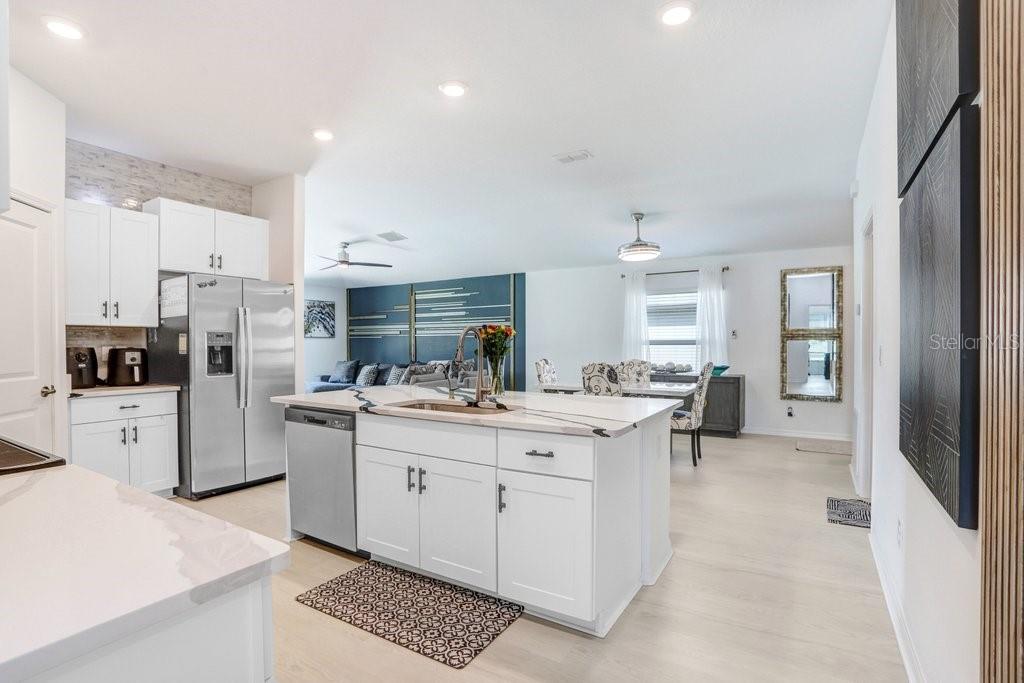 9617 BRANCHING SHIP TRCE, WESLEY CHAPEL, FL, 33545