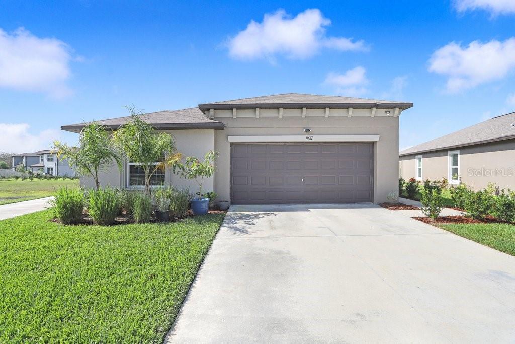 9617 BRANCHING SHIP TRCE, WESLEY CHAPEL, FL, 33545