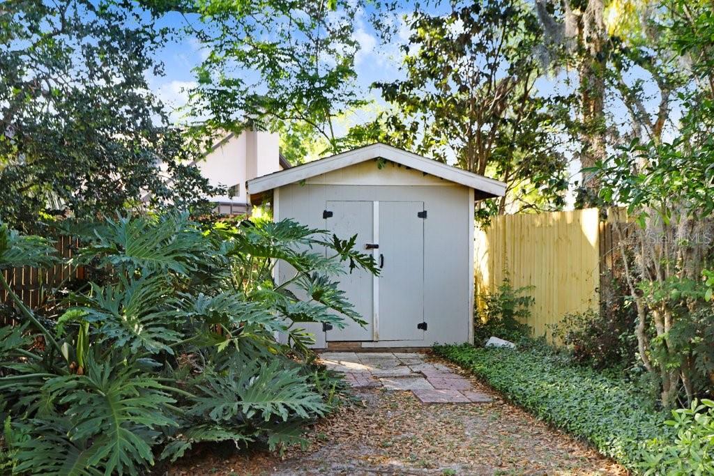 2558 ARBORWOOD DR, VALRICO, FL, 33596
