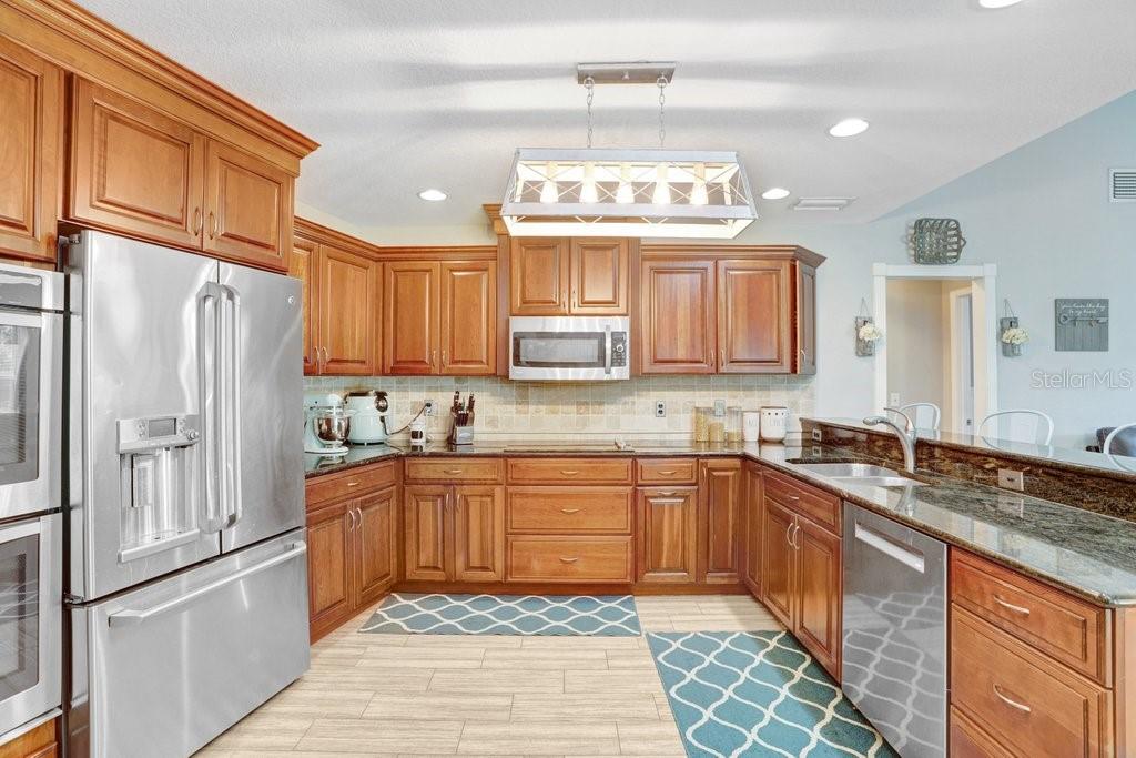 2558 ARBORWOOD DR, VALRICO, FL, 33596