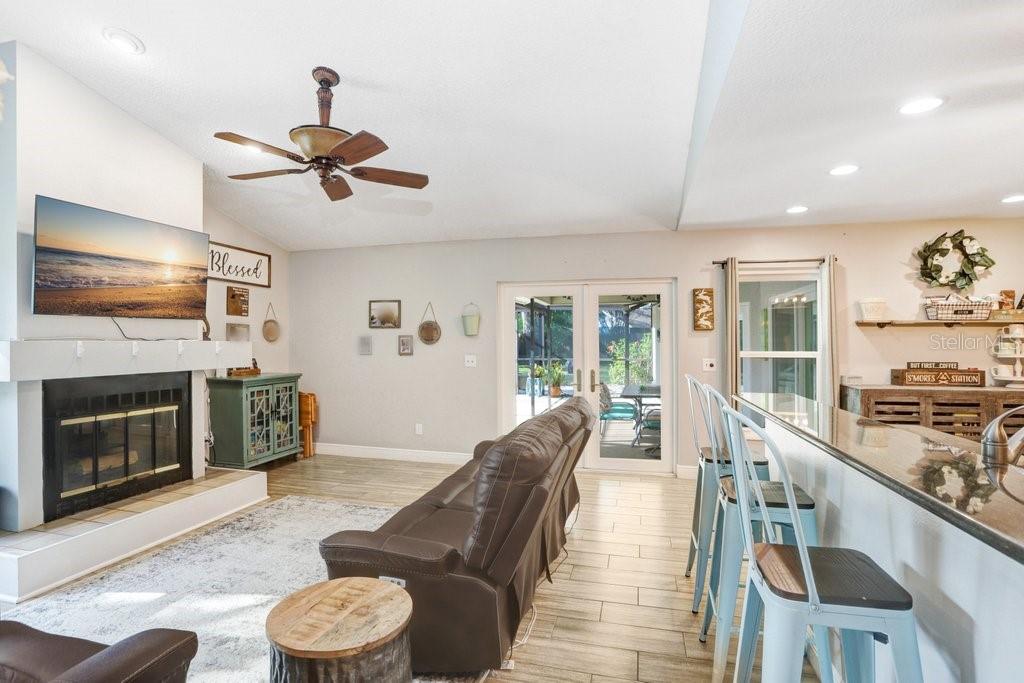 2558 ARBORWOOD DR, VALRICO, FL, 33596