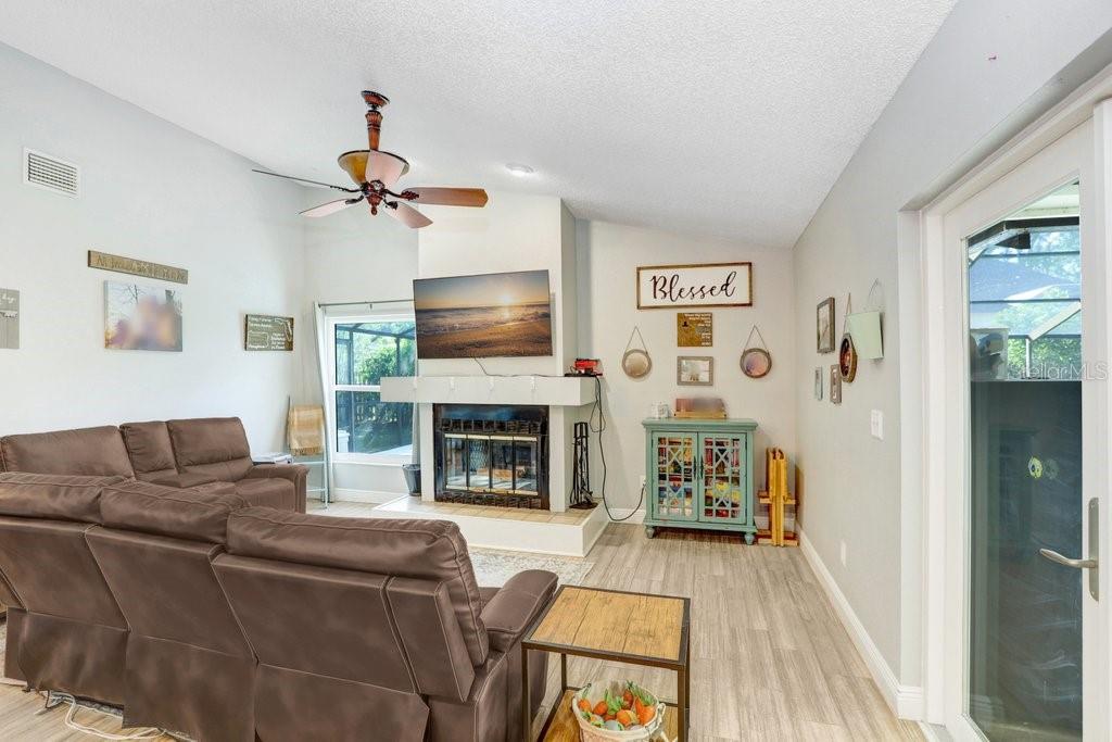 2558 ARBORWOOD DR, VALRICO, FL, 33596