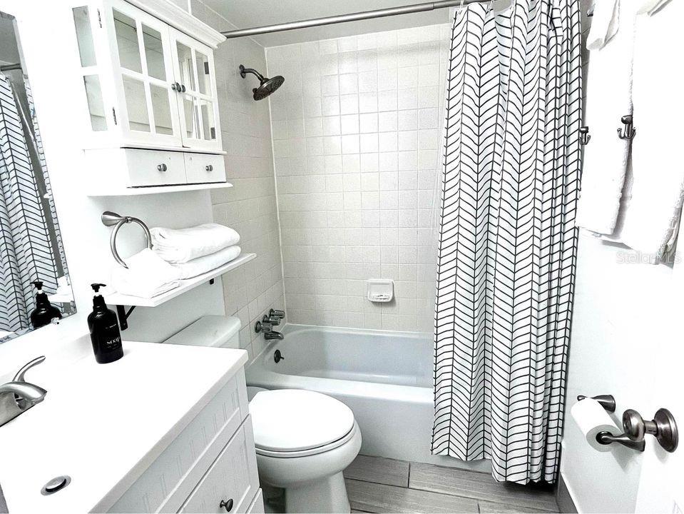 1700 SW 16 CT #D30, GAINESVILLE, FL, 32601