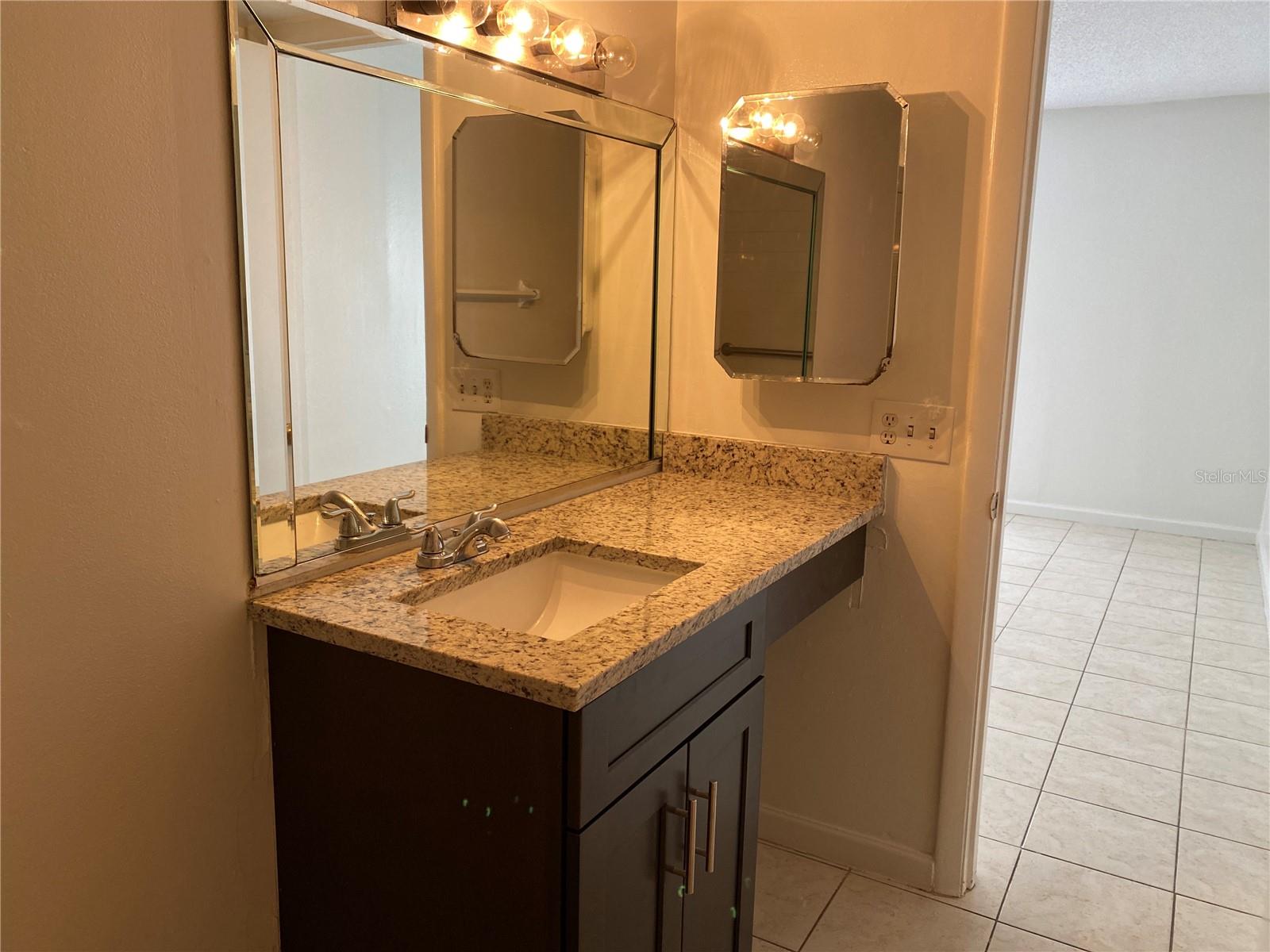 WEATHERLY YACHT CLUB CONDO AT LAKE, ORLANDO, FL, 32809