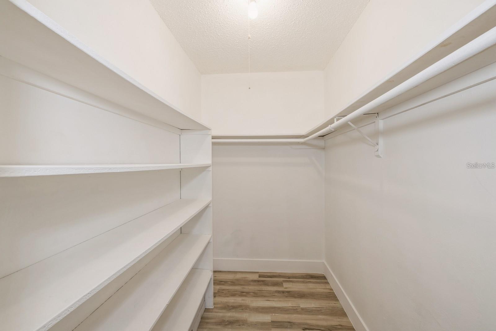 4213 S SEMORAN BLVD #9, ORLANDO, FL, 32822