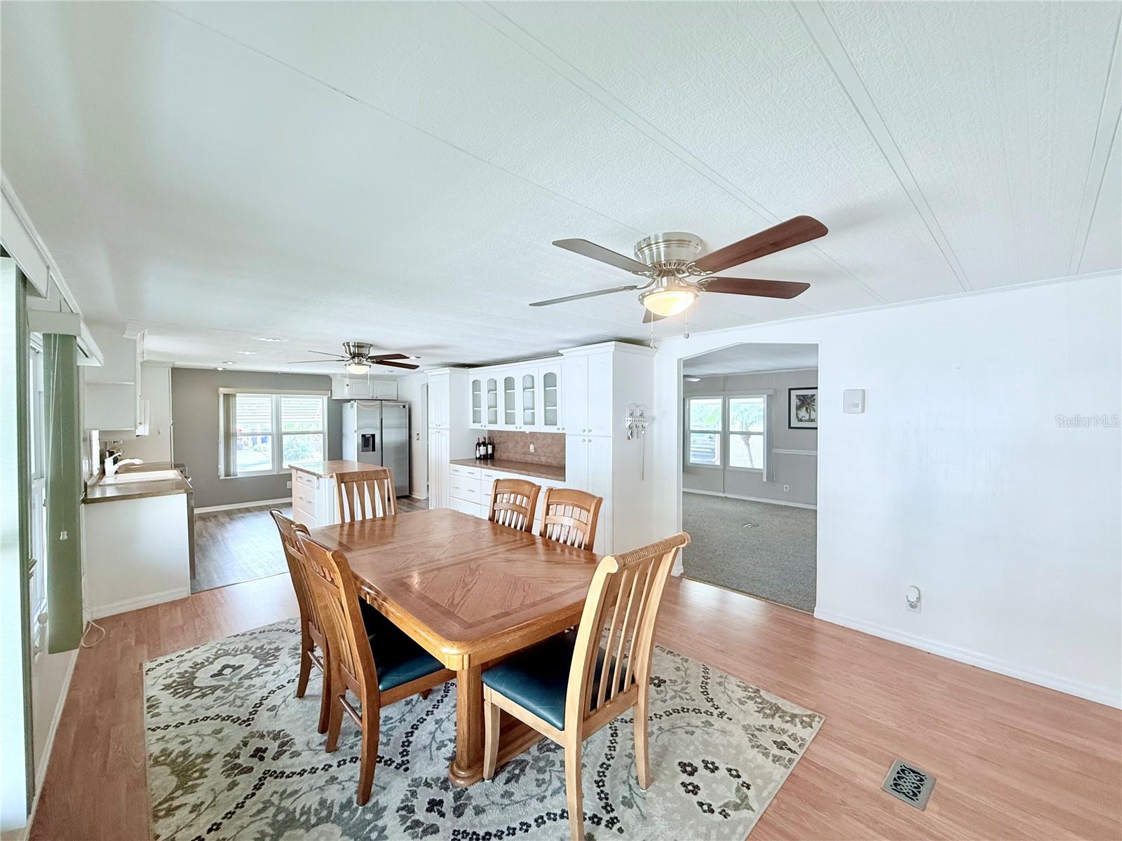 1011 PINE RIDGE DR, LAKELAND, FL, 33809