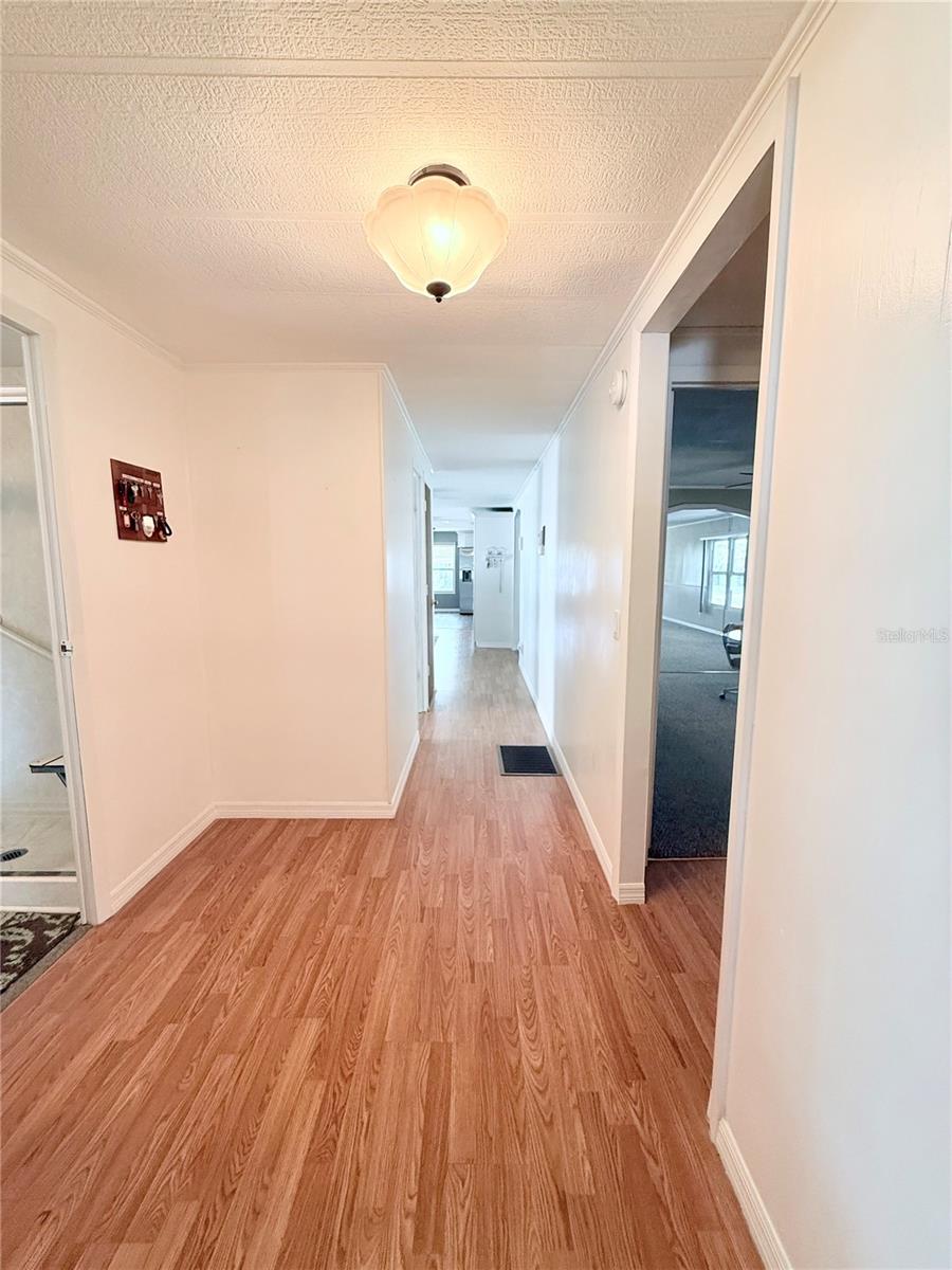 1011 PINE RIDGE DR, LAKELAND, FL, 33809