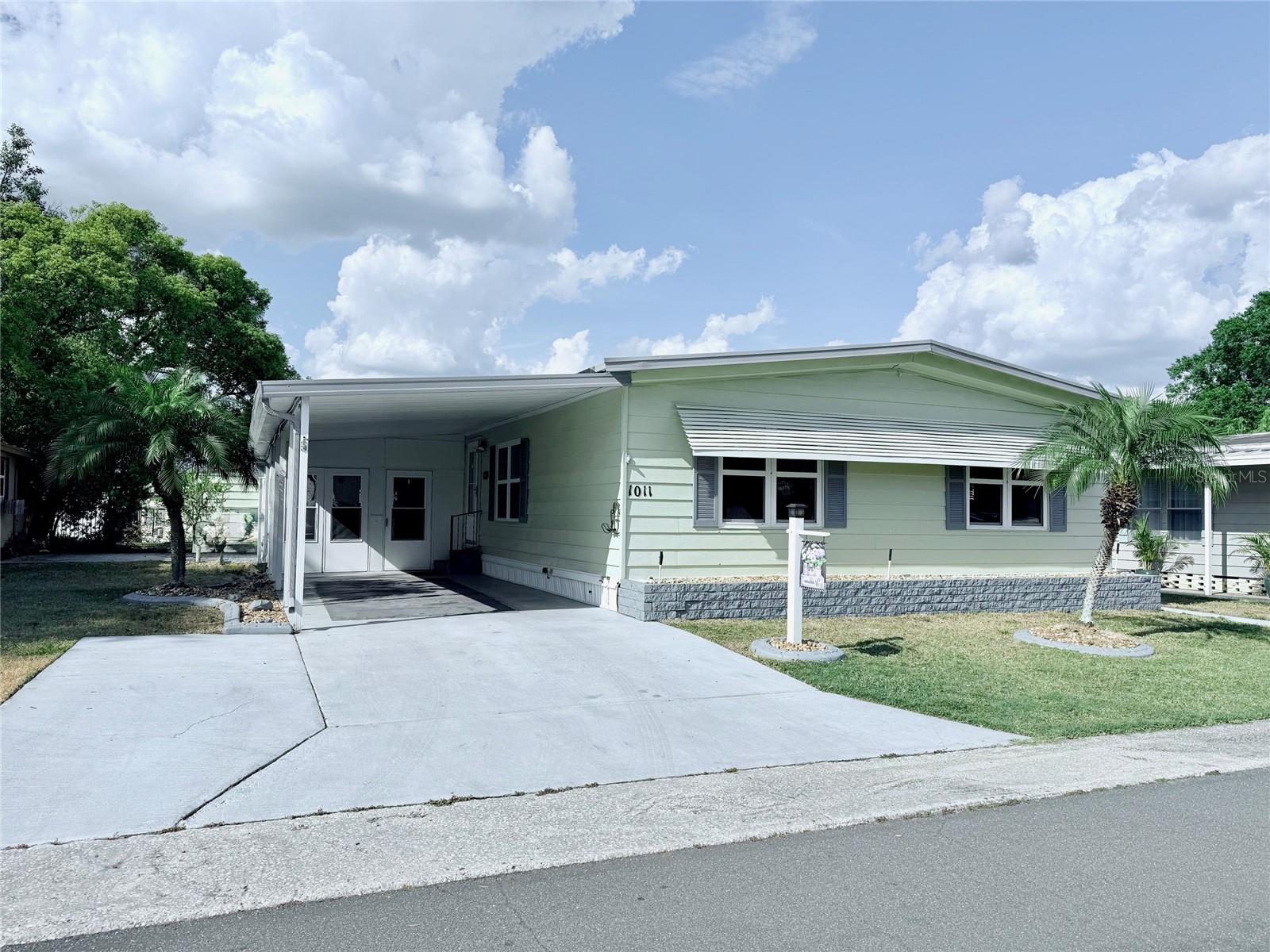 1011 PINE RIDGE DR, LAKELAND, FL, 33809