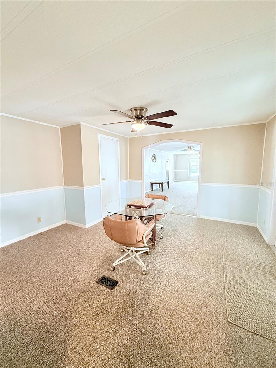 1011 PINE RIDGE DR, LAKELAND, FL, 33809