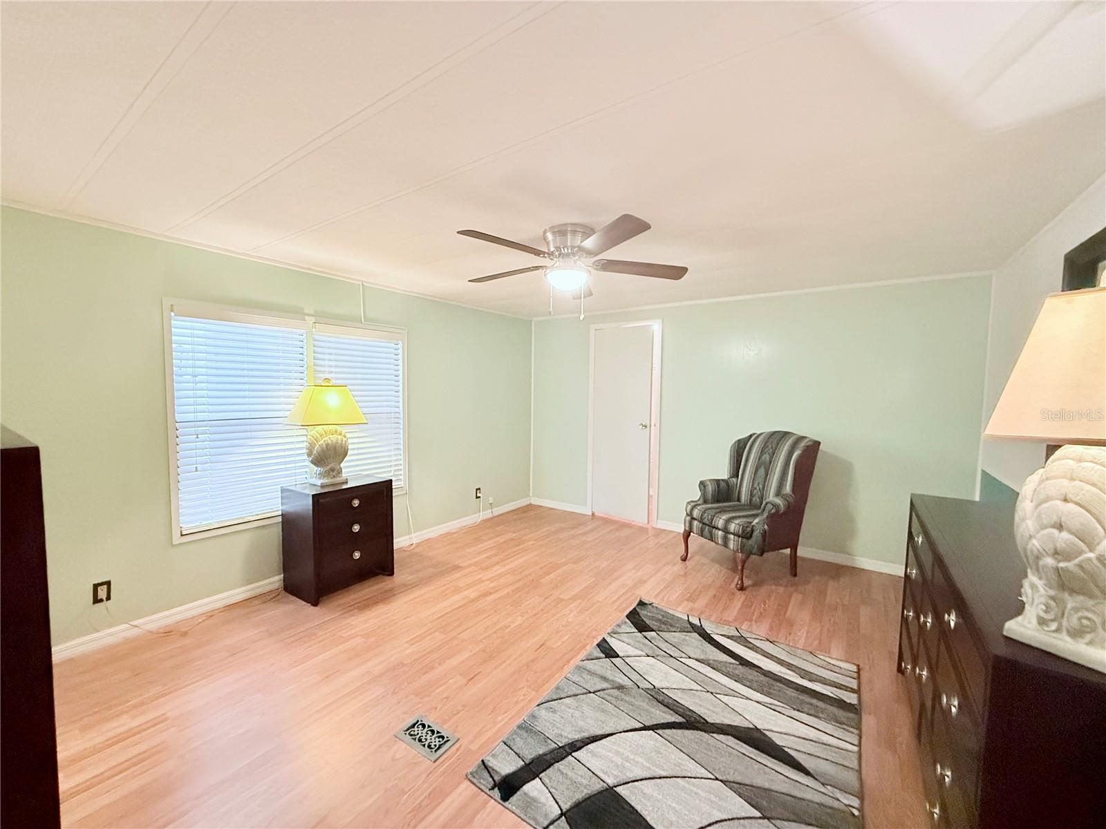 1011 PINE RIDGE DR, LAKELAND, FL, 33809