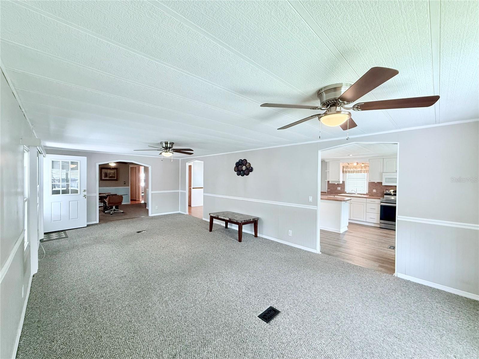 1011 PINE RIDGE DR, LAKELAND, FL, 33809