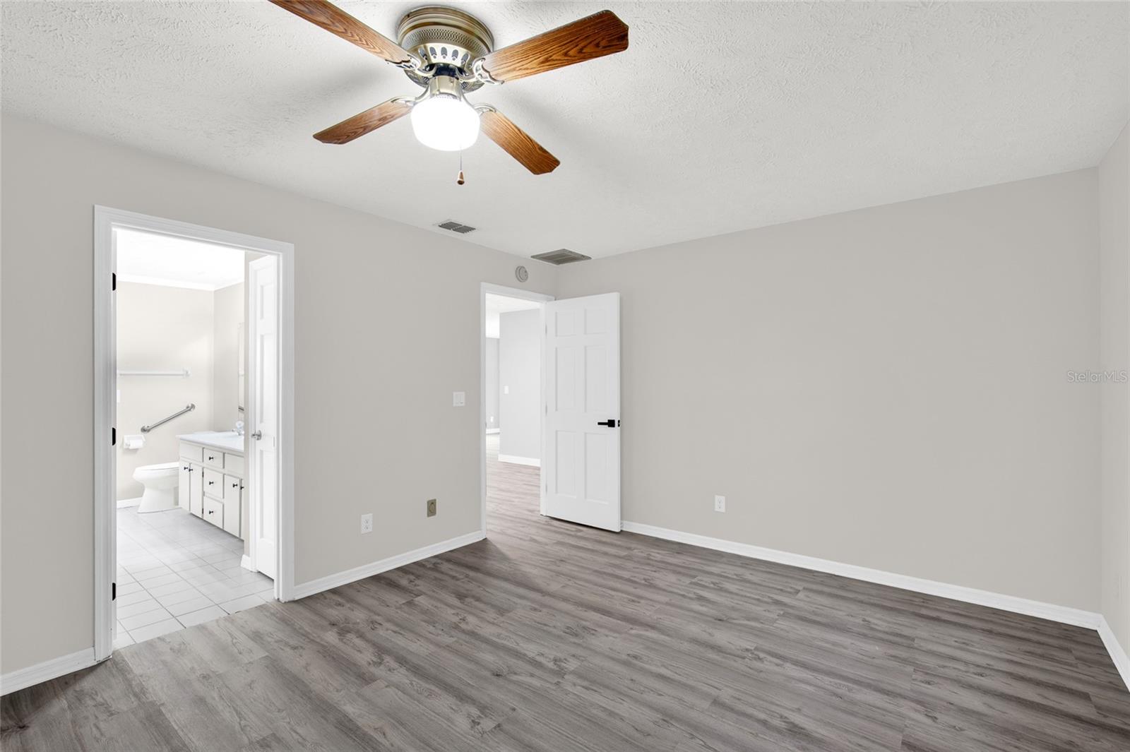 828 NE 51ST AVE, OCALA, FL, 34470