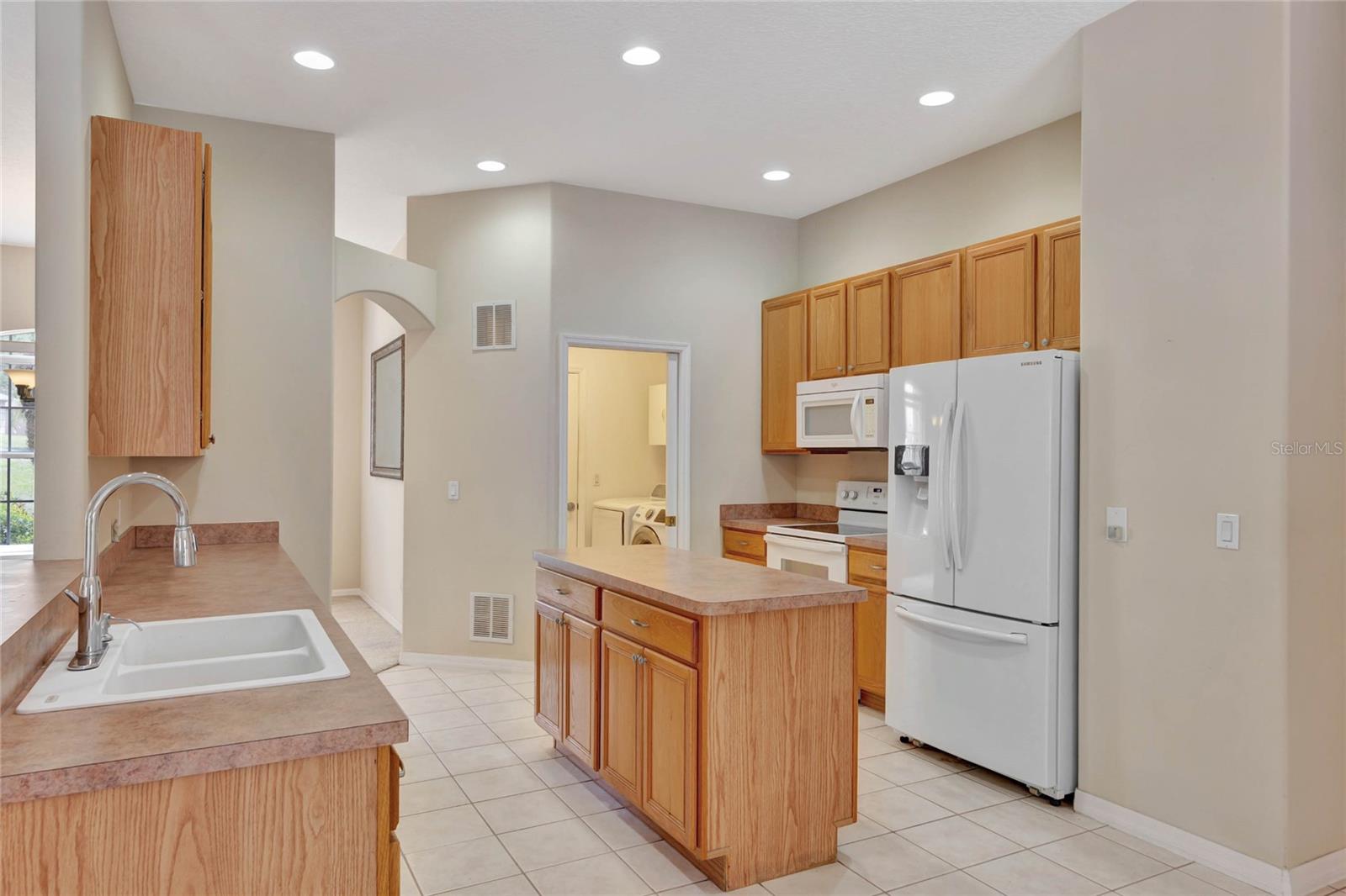 602 WESTVIEW DR, MINNEOLA, FL, 34715