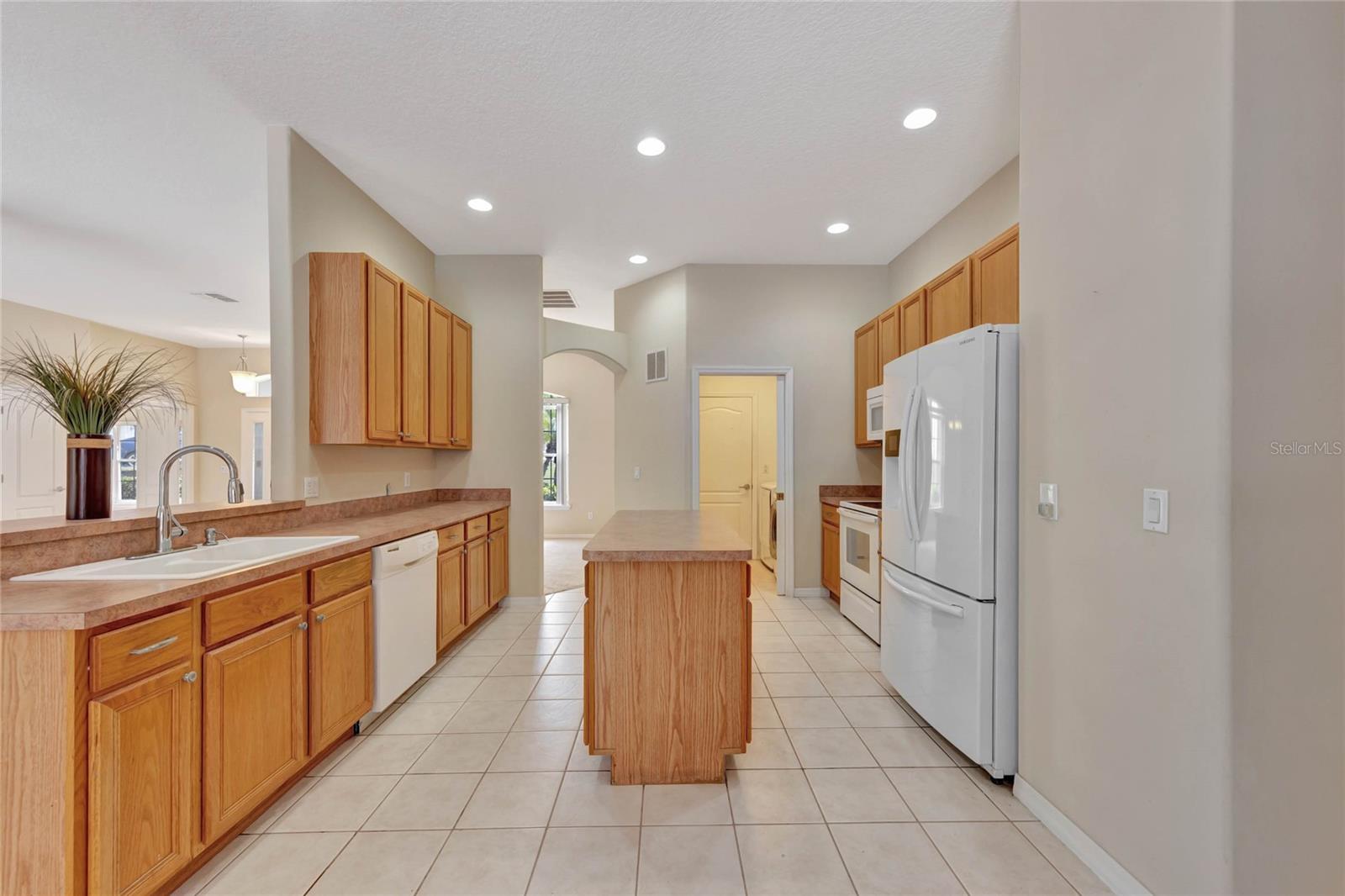 602 WESTVIEW DR, MINNEOLA, FL, 34715