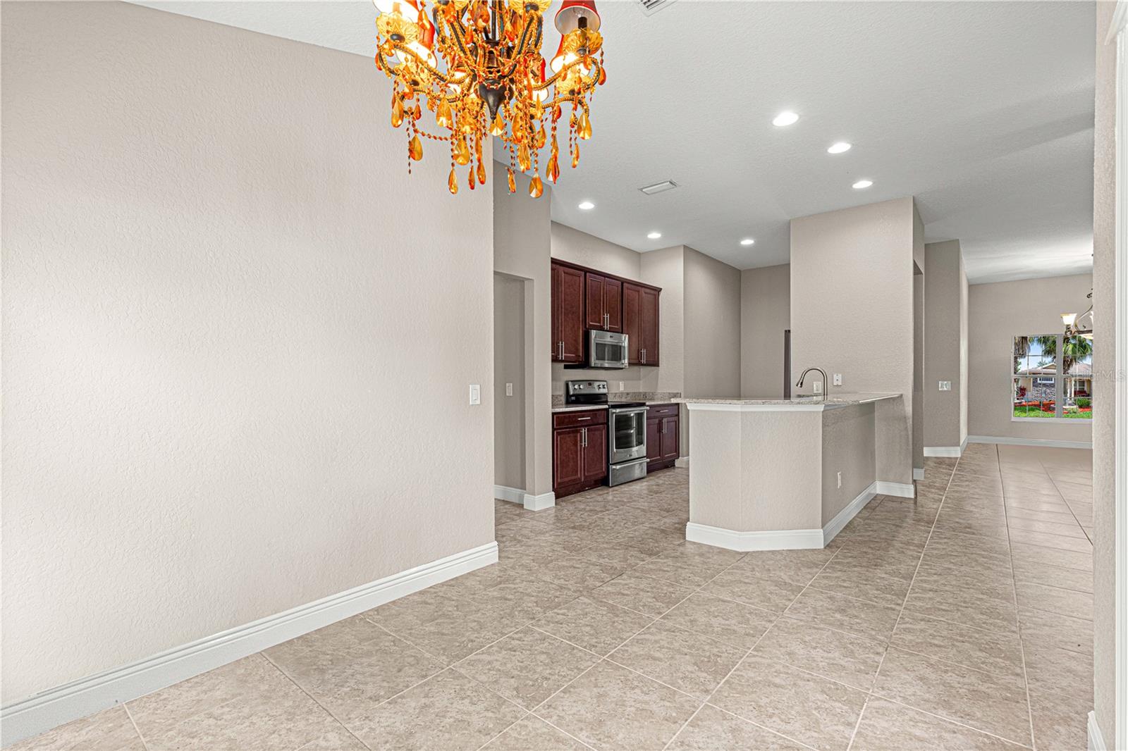 10460 SILVER MAPLE AVE, OXFORD, FL, 34484