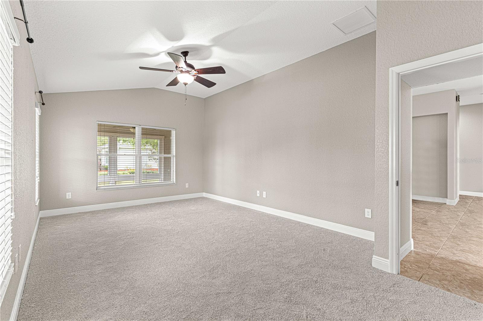 10460 SILVER MAPLE AVE, OXFORD, FL, 34484