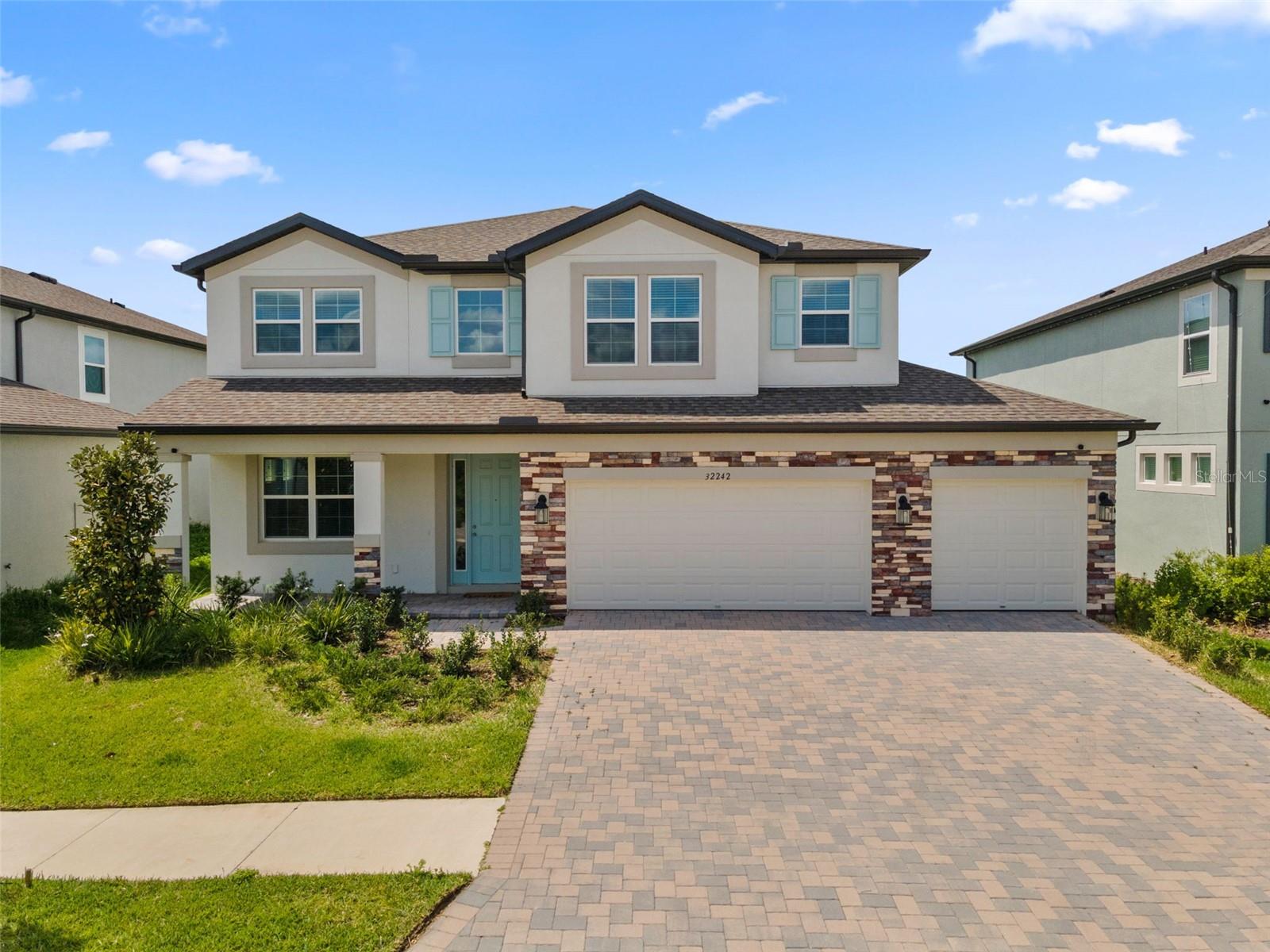 32242 SAPNA CHIME DR, WESLEY CHAPEL, FL, 33545