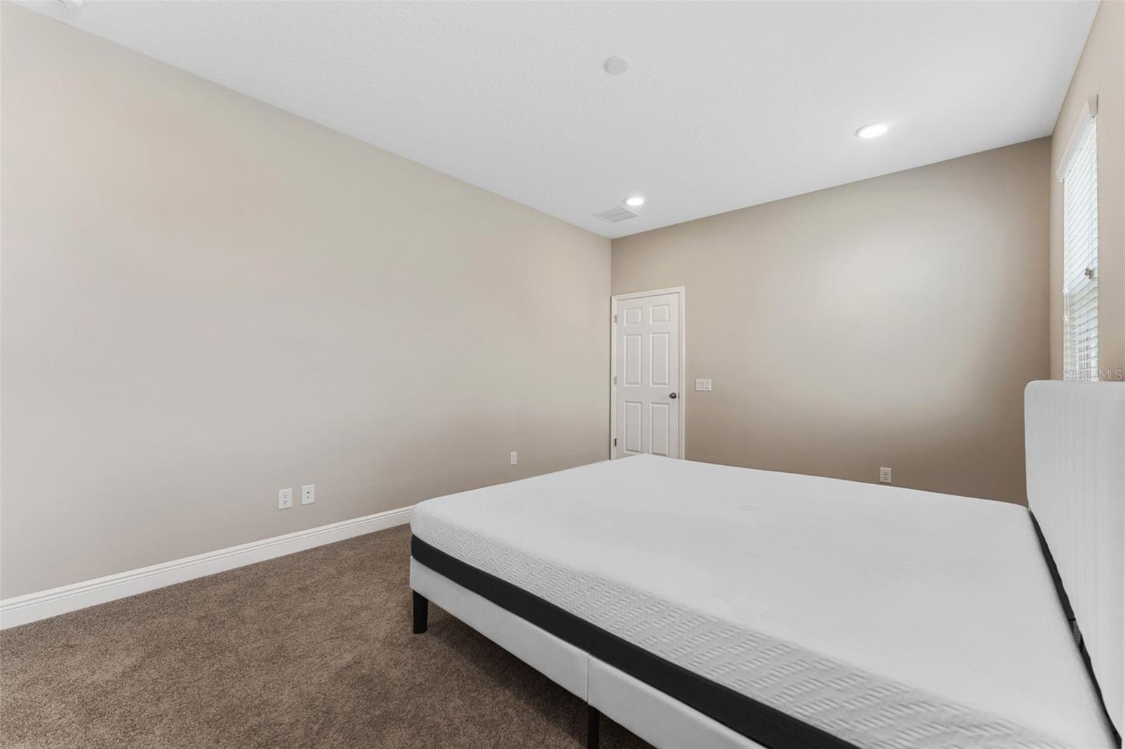 32242 SAPNA CHIME DR, WESLEY CHAPEL, FL, 33545