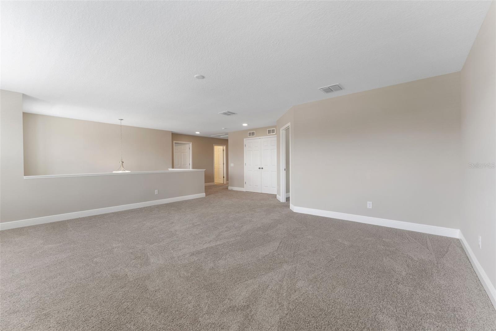 32242 SAPNA CHIME DR, WESLEY CHAPEL, FL, 33545