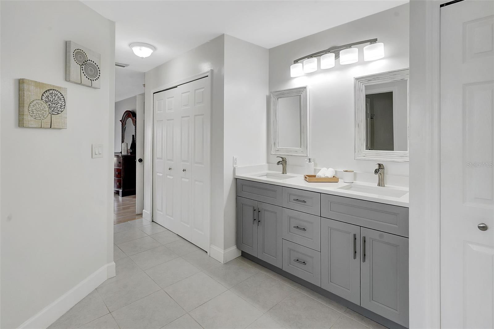 6700 EAGLE TREE CT, NORTH FORT MYERS, FL, 33917