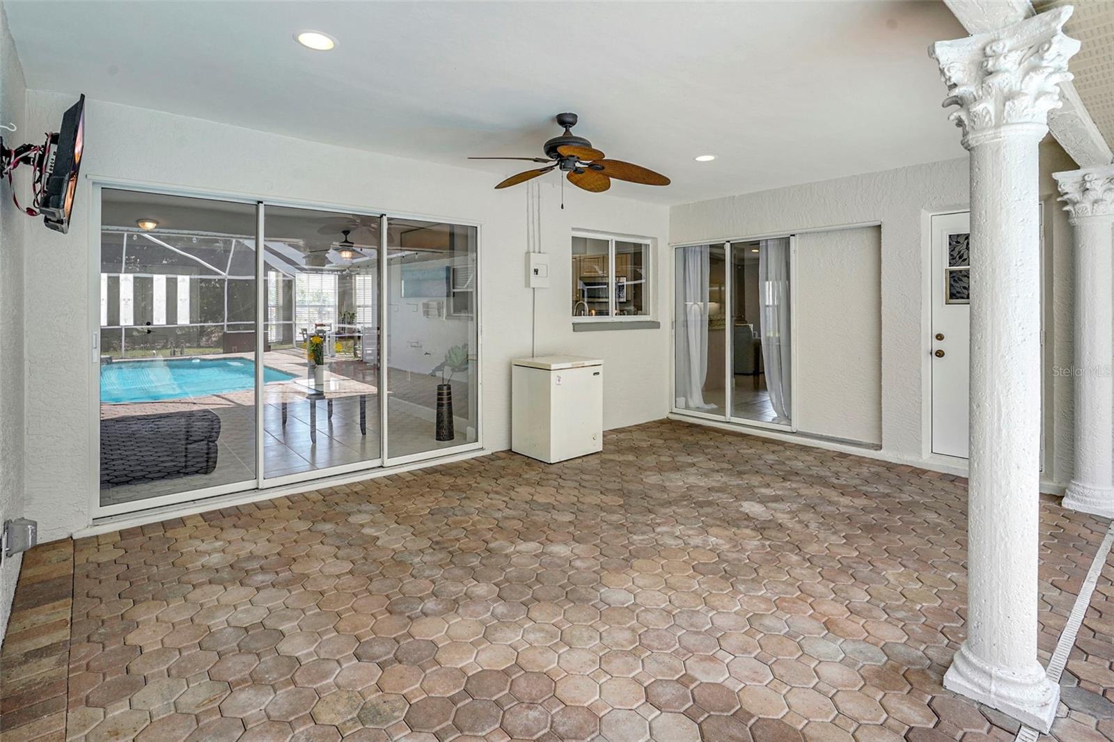 6700 EAGLE TREE CT, NORTH FORT MYERS, FL, 33917