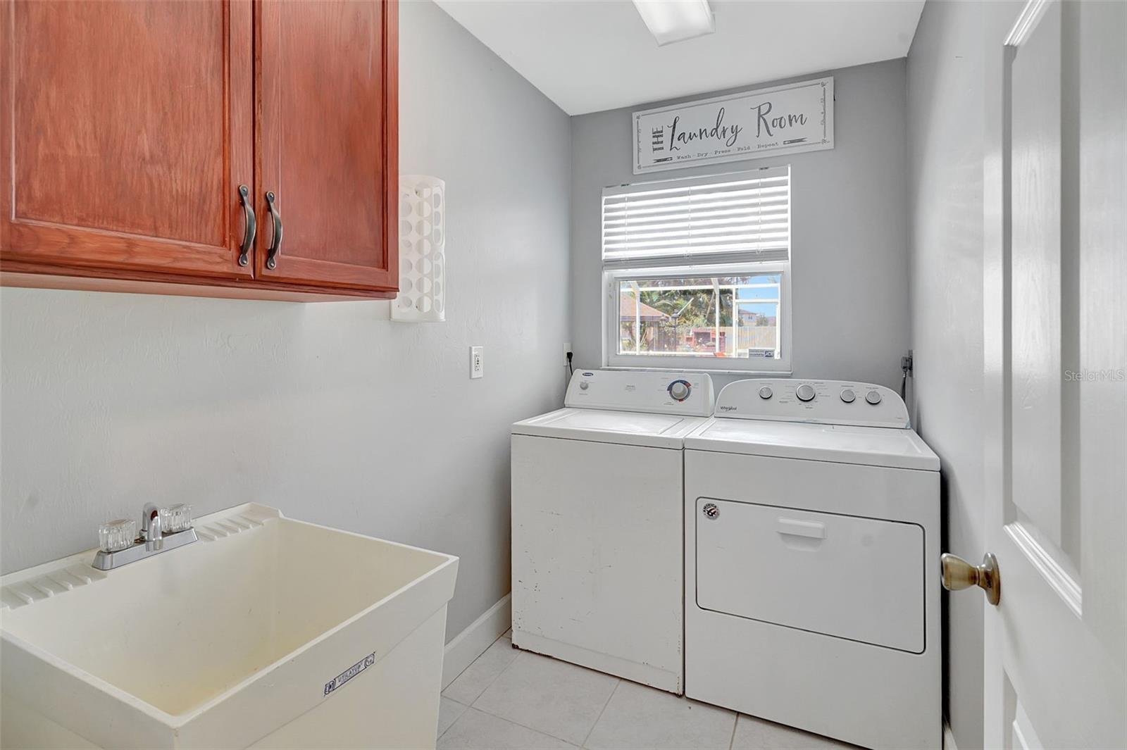 6700 EAGLE TREE CT, NORTH FORT MYERS, FL, 33917