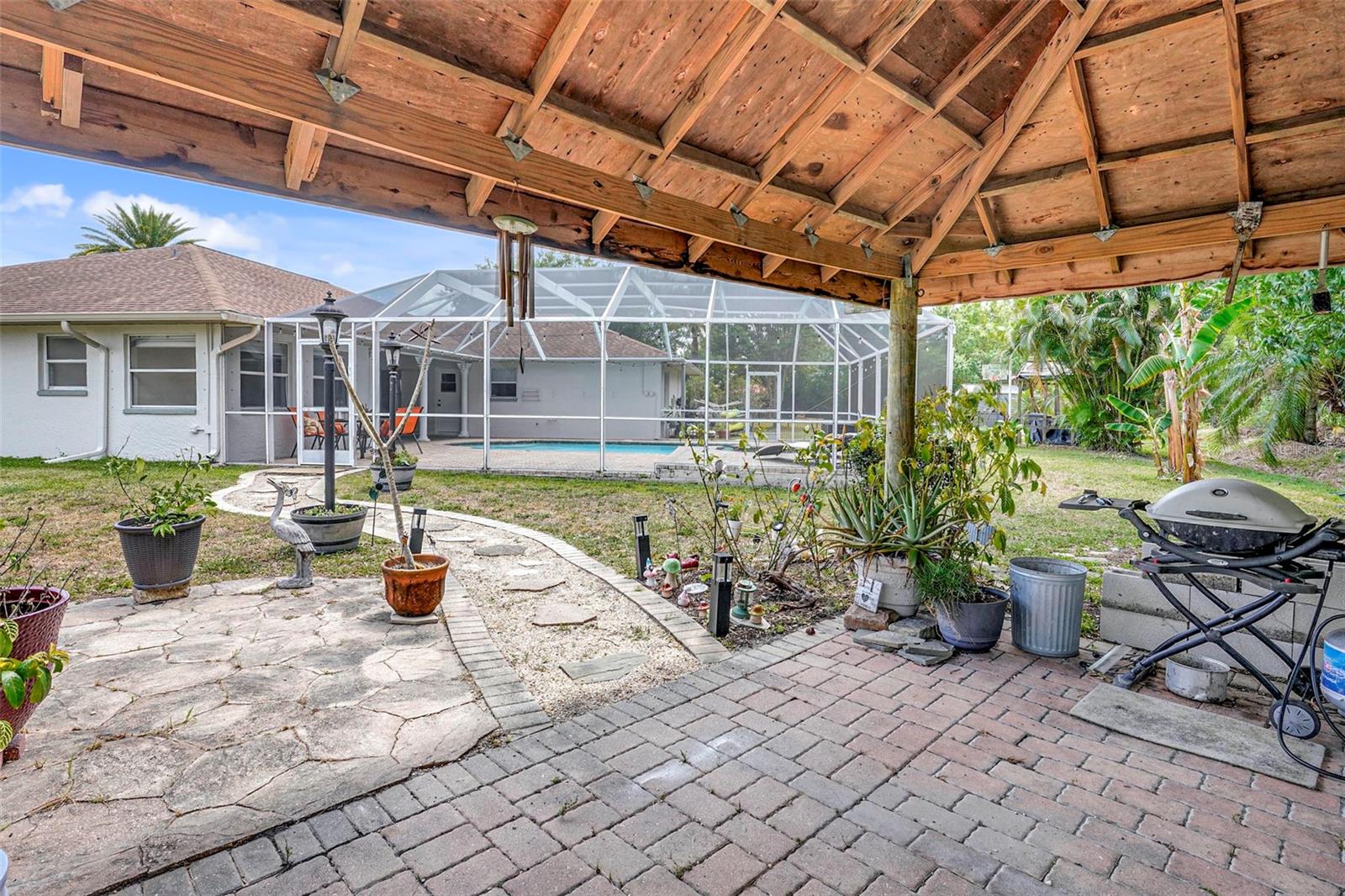 6700 EAGLE TREE CT, NORTH FORT MYERS, FL, 33917
